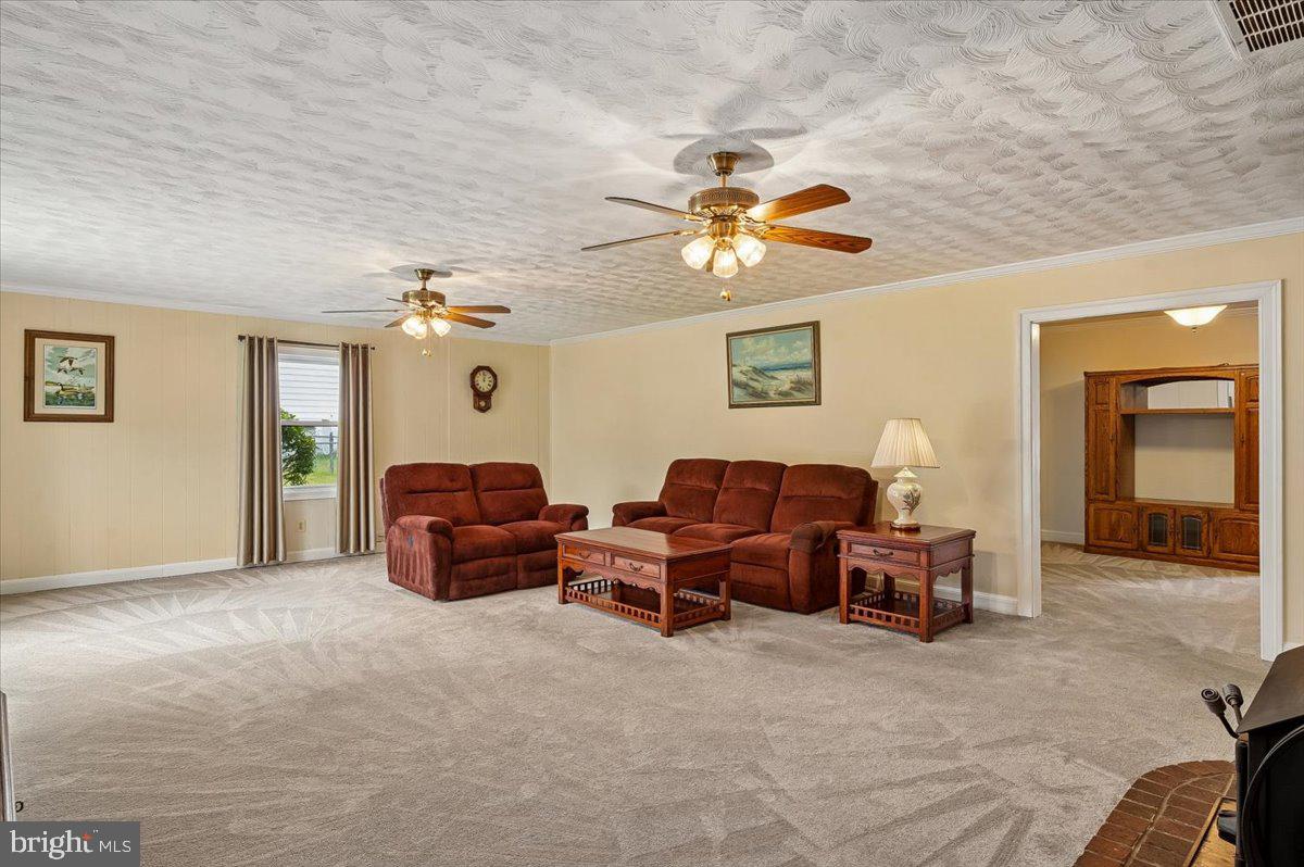 CAVALIER COUNTRY - Residential