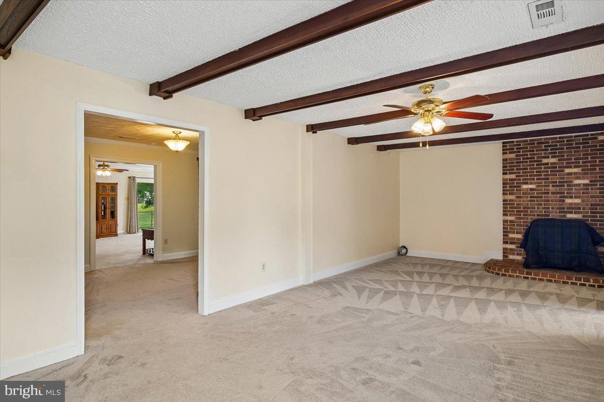 CAVALIER COUNTRY - Residential