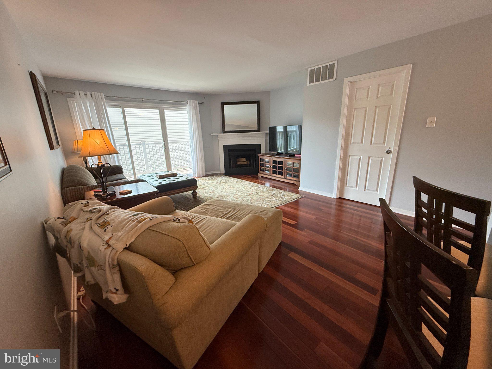 CHESTERBROOK - Residential
