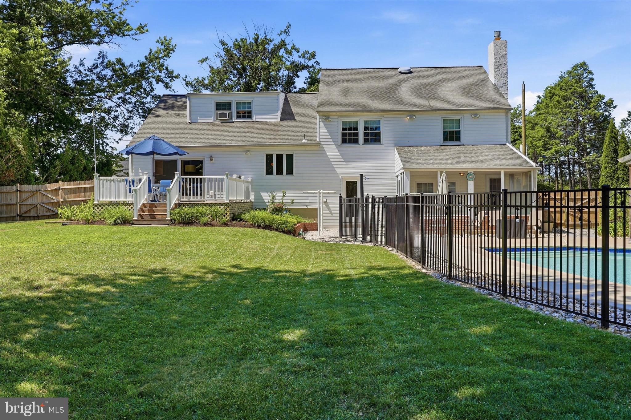 FORT WASHINGTON - Residential