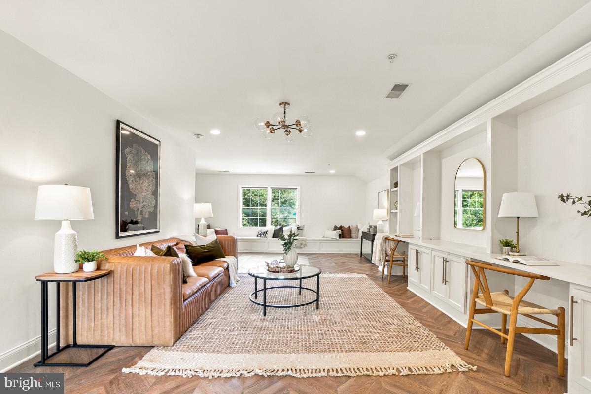 BRADMOOR - Residential