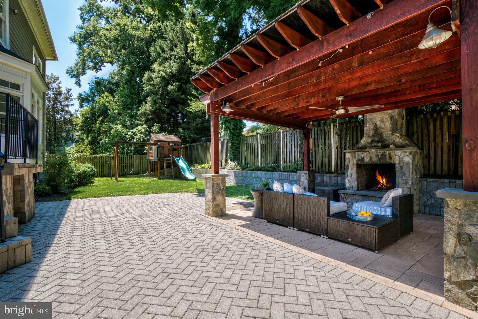 BRADMOOR - Residential
