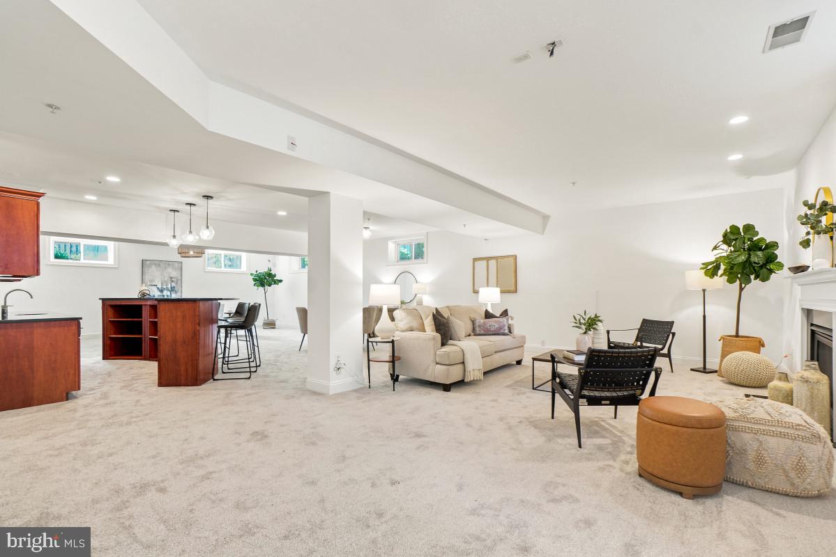 BRADMOOR - Residential