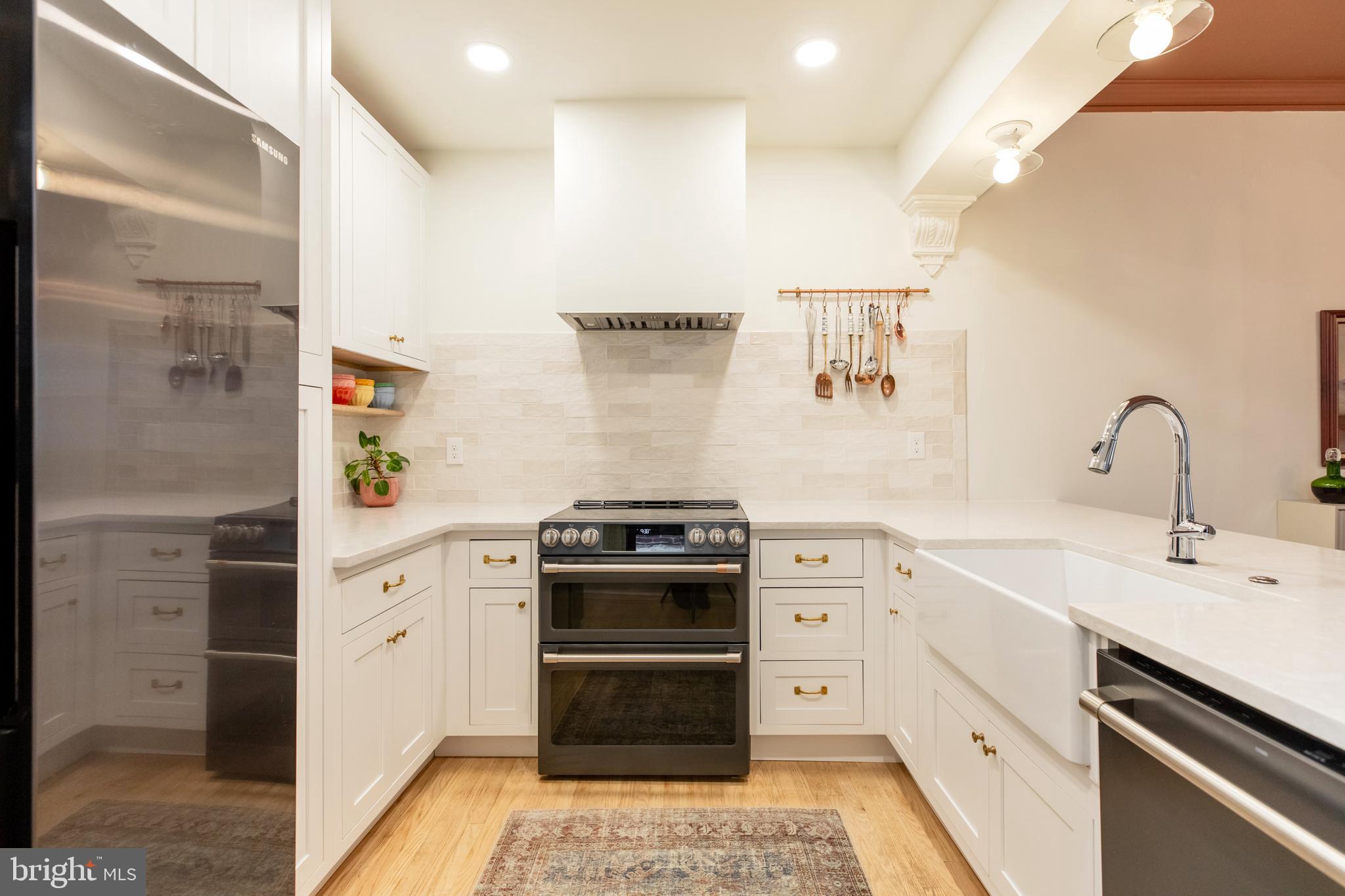 NEWBOLD - Residential