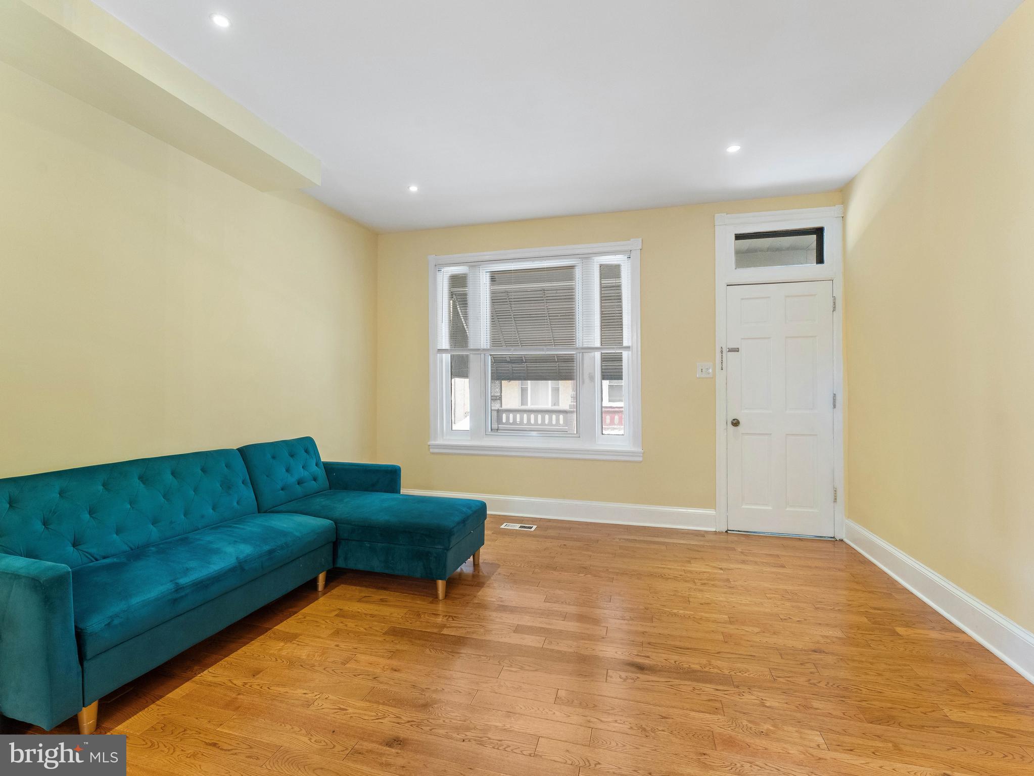 GIRARD ESTATES - Residential