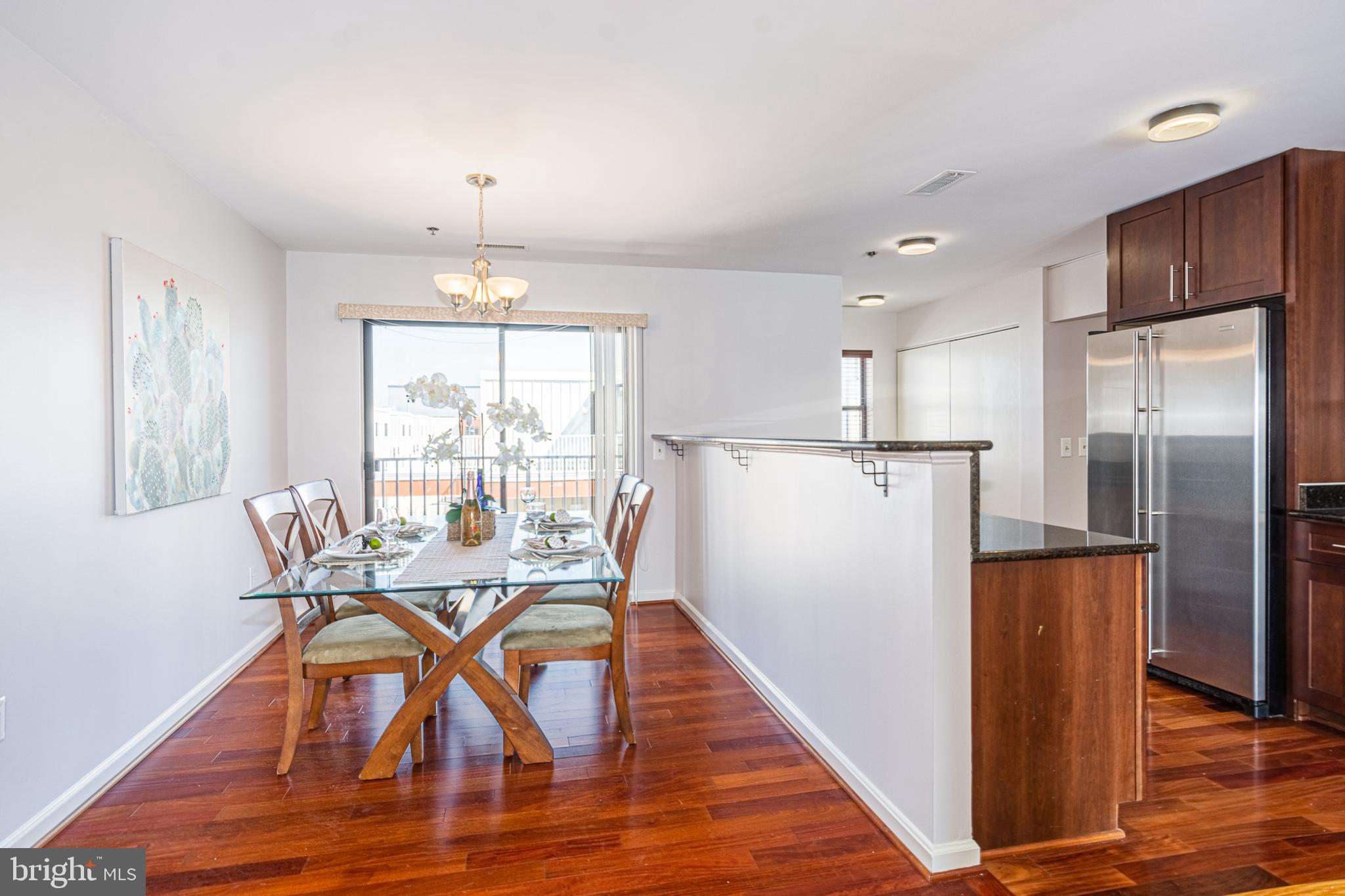 LIGHTHOUSE POINT EAST - Residential