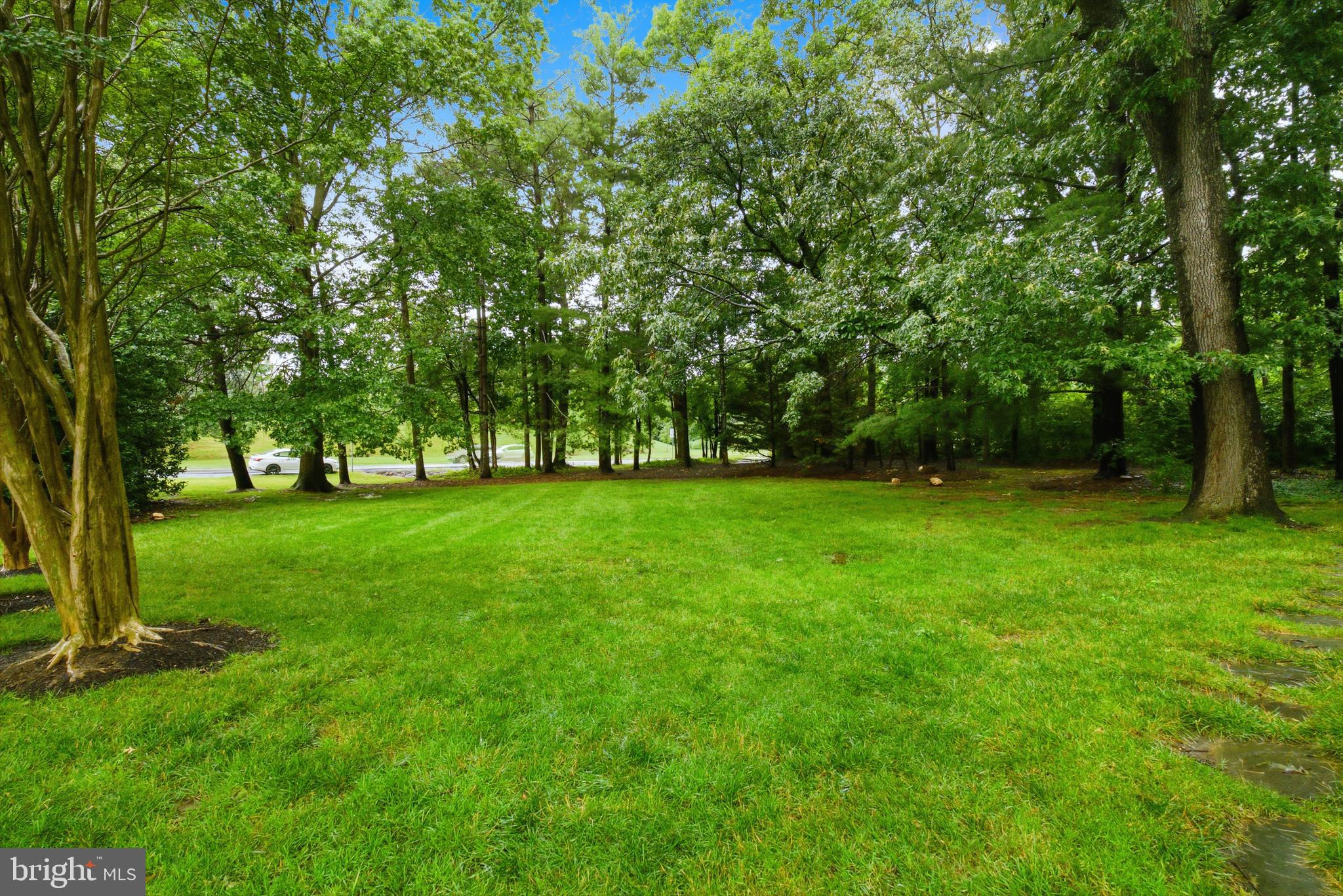 COUNTRY CREEK - Residential