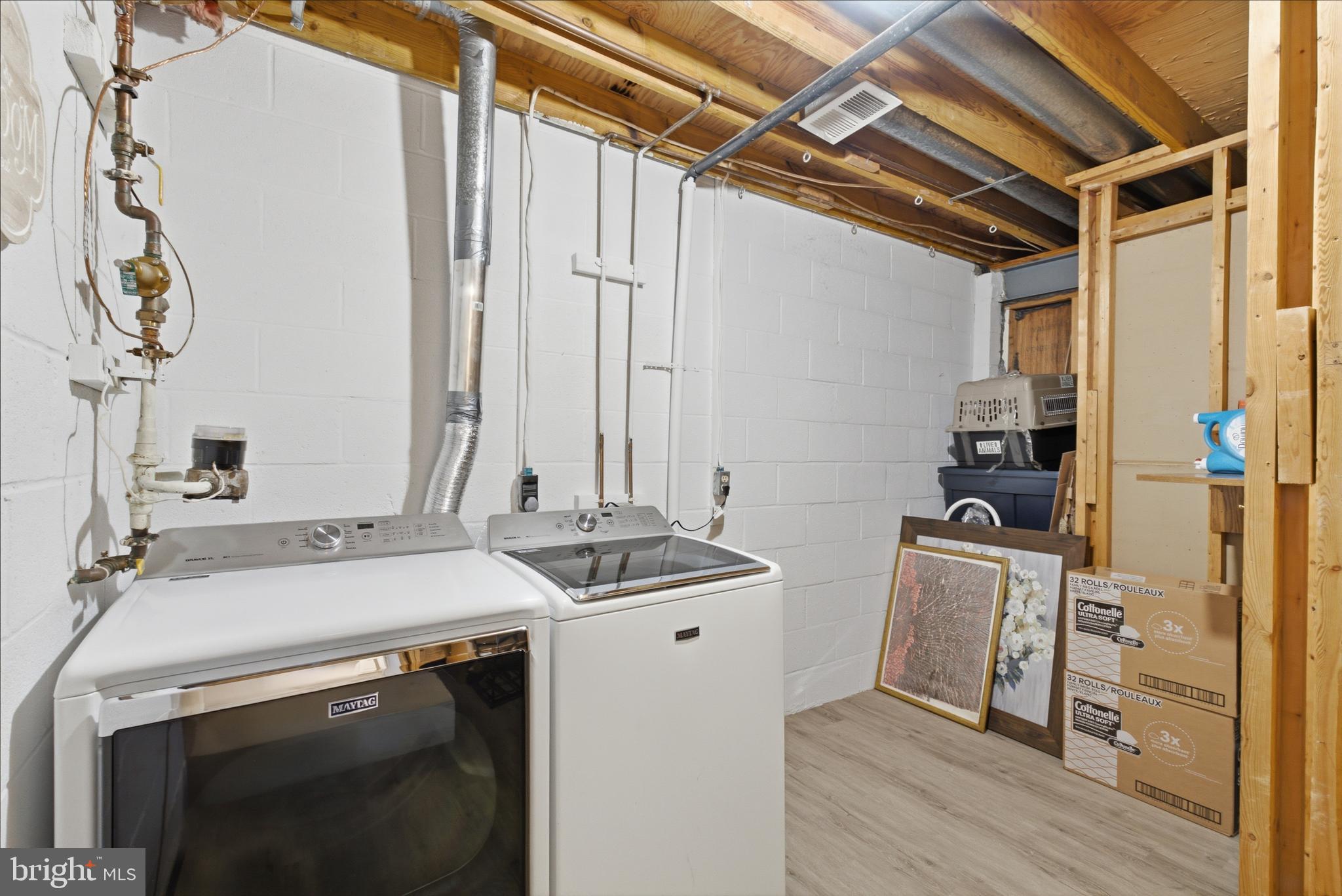 COUNTRY CREEK - Residential