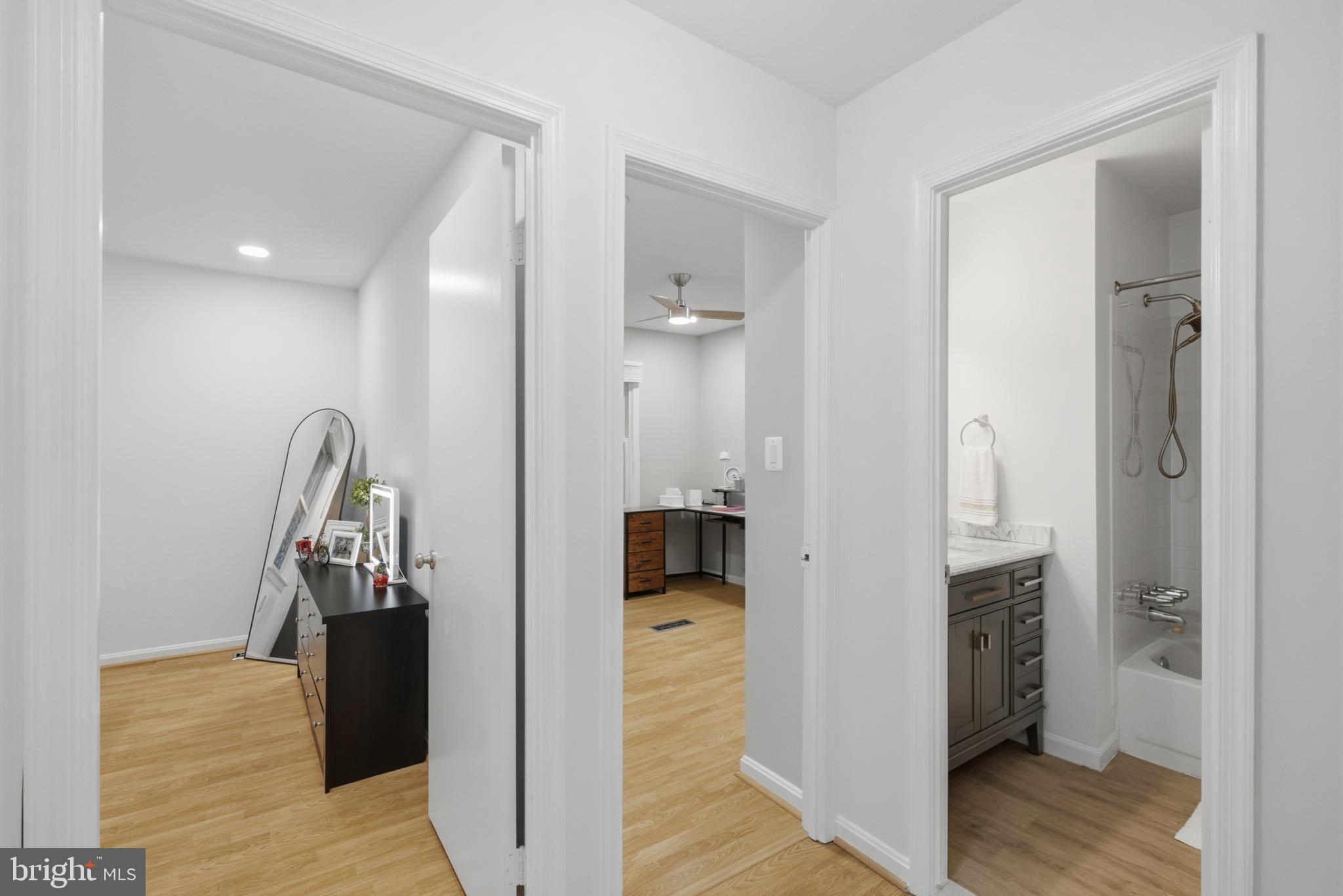 COUNTRY CREEK - Residential