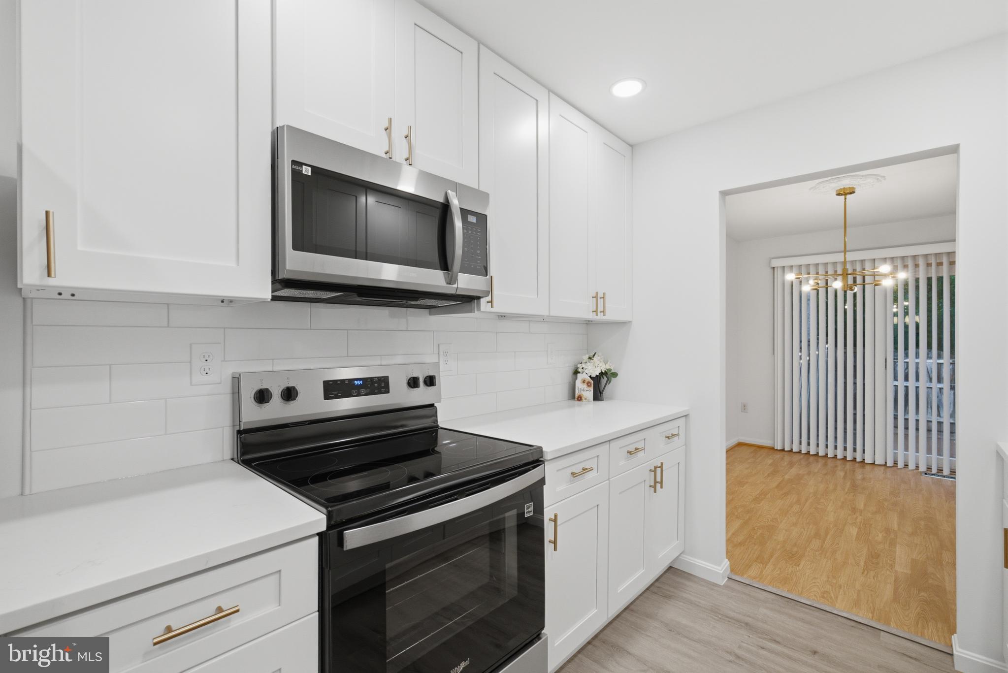 COUNTRY CREEK - Residential