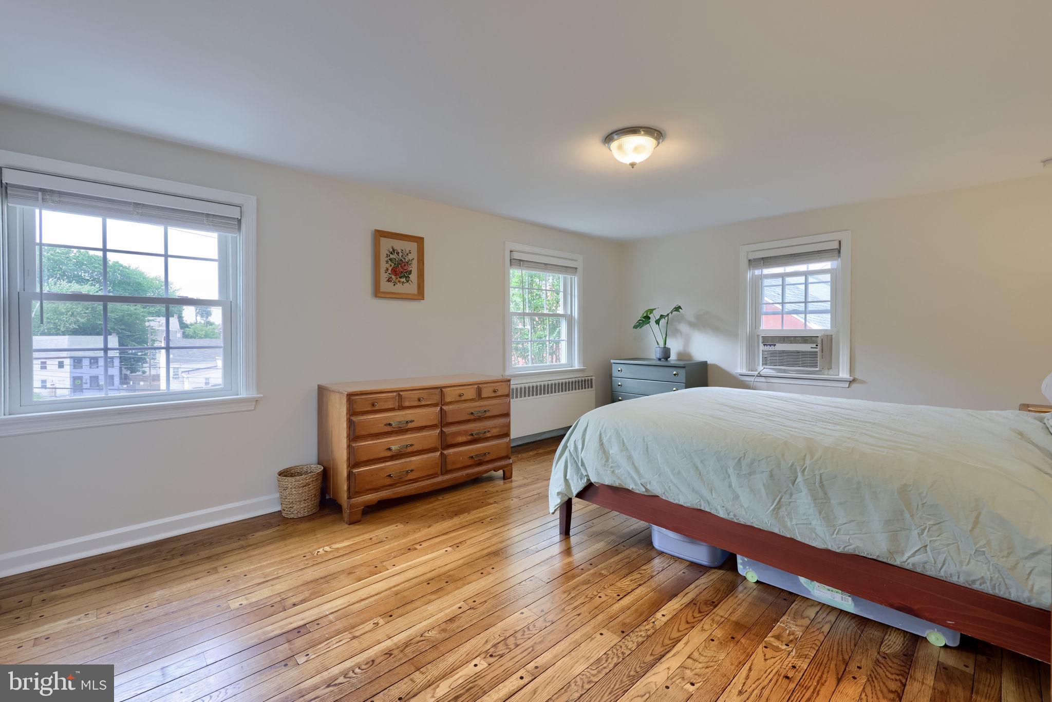 CABBAGE HILL - Residential