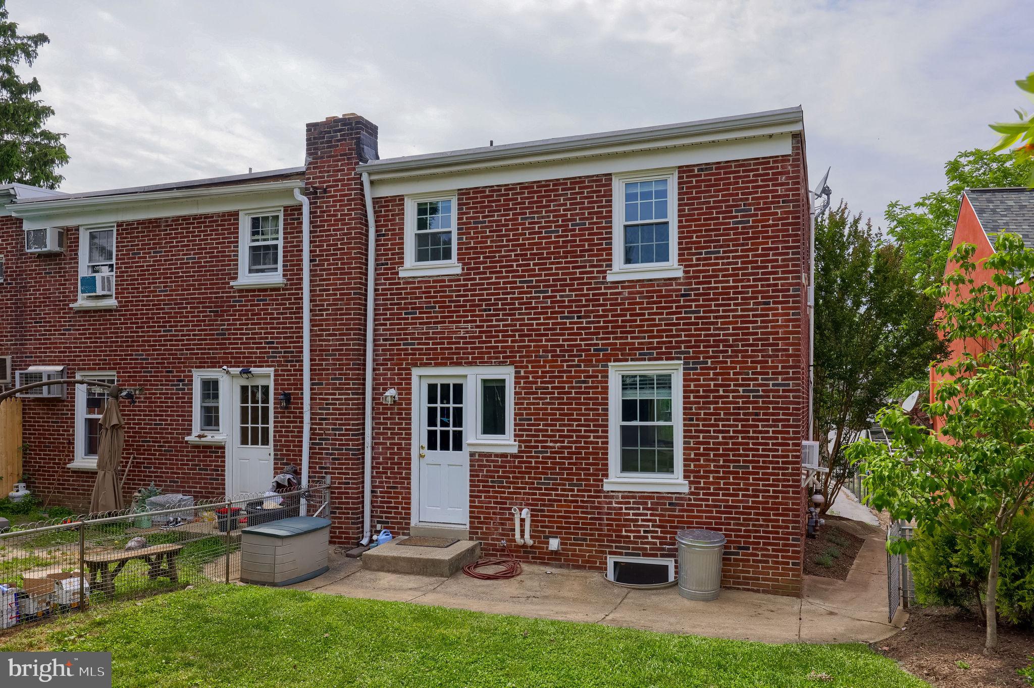 CABBAGE HILL - Residential