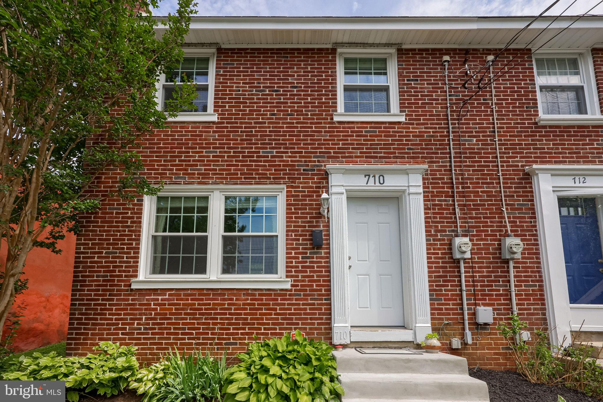 CABBAGE HILL - Residential