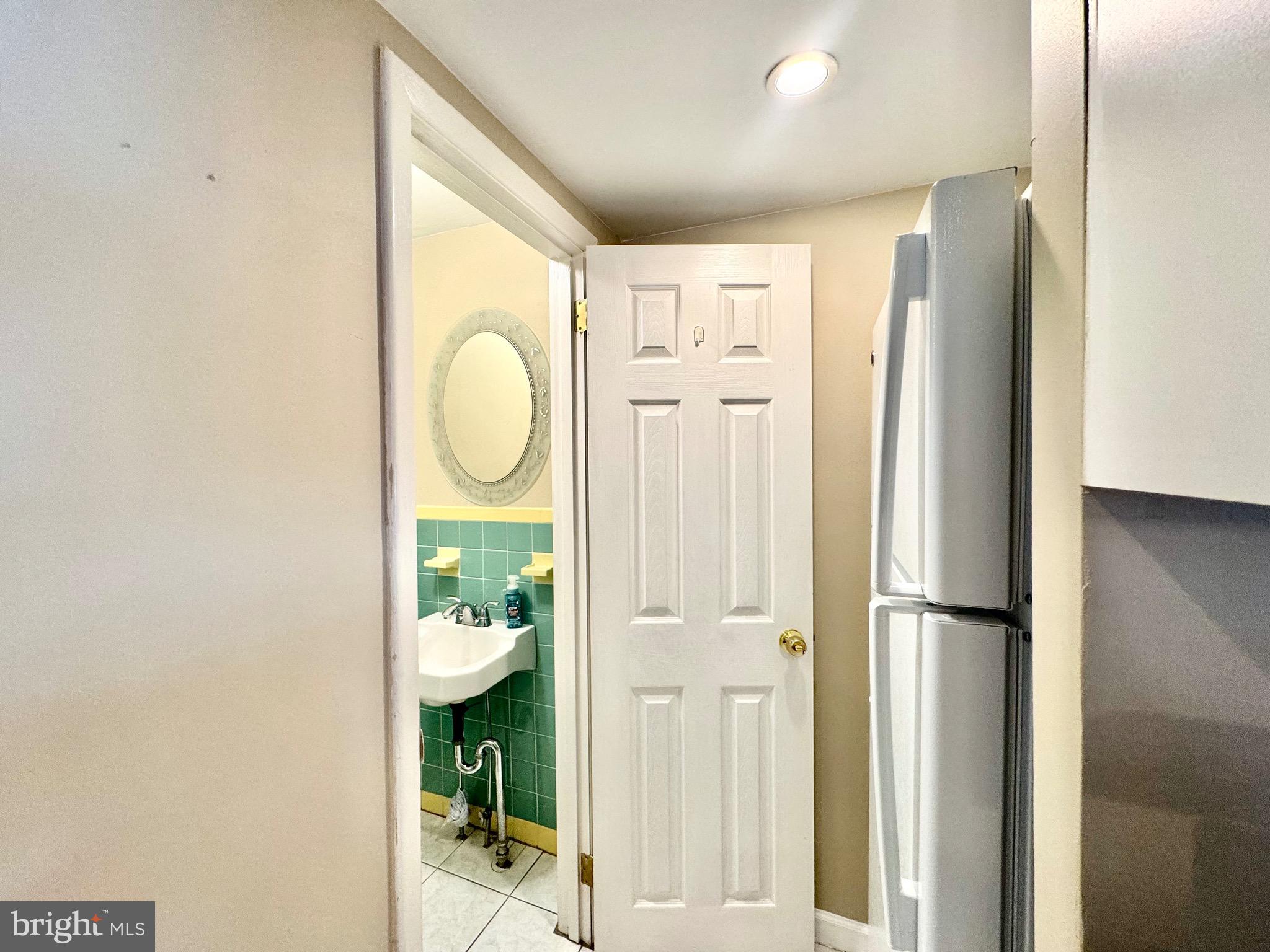 PHILADELPHIA (NORTHEAST) - Residential