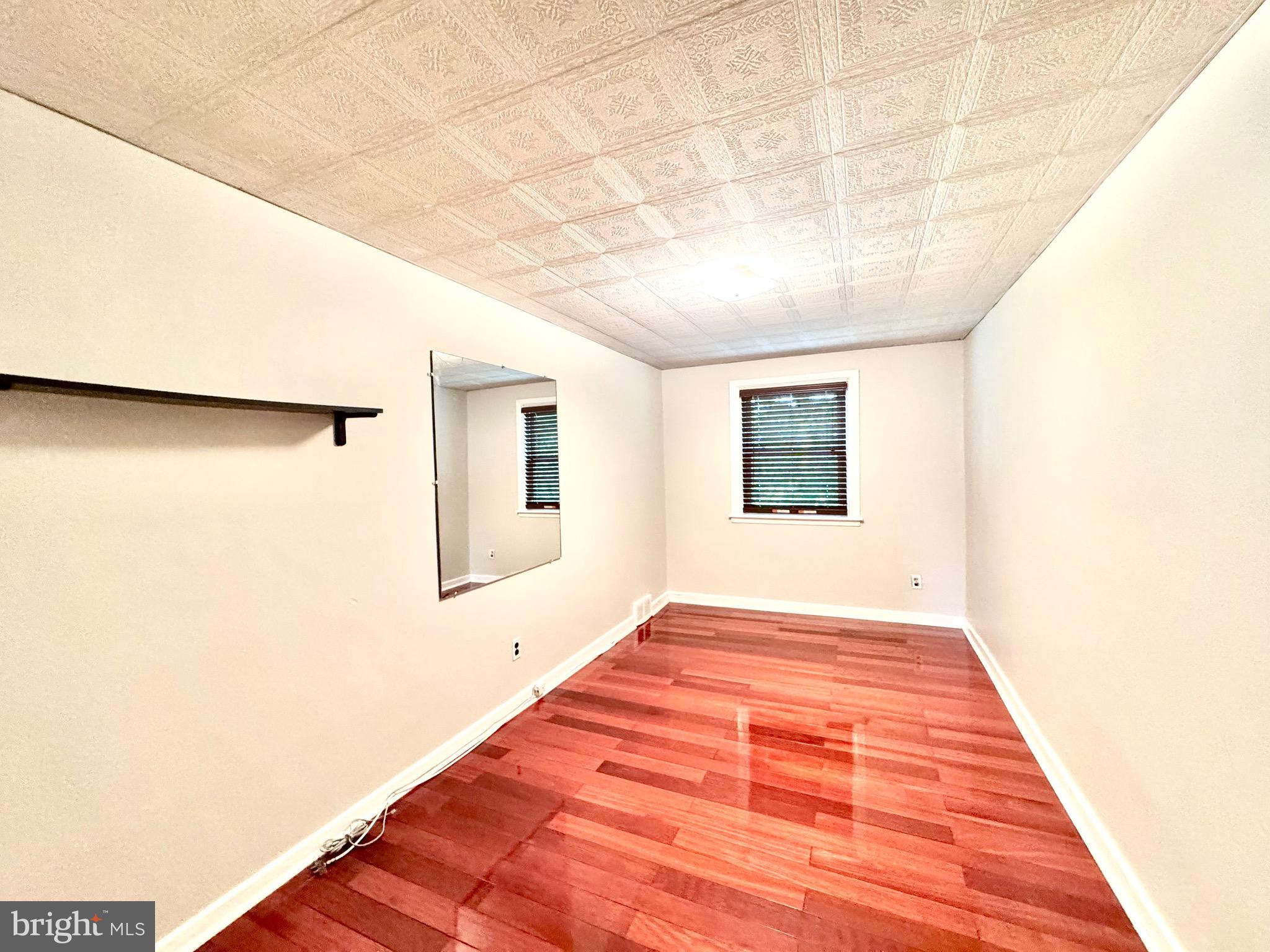 PHILADELPHIA (NORTHEAST) - Residential