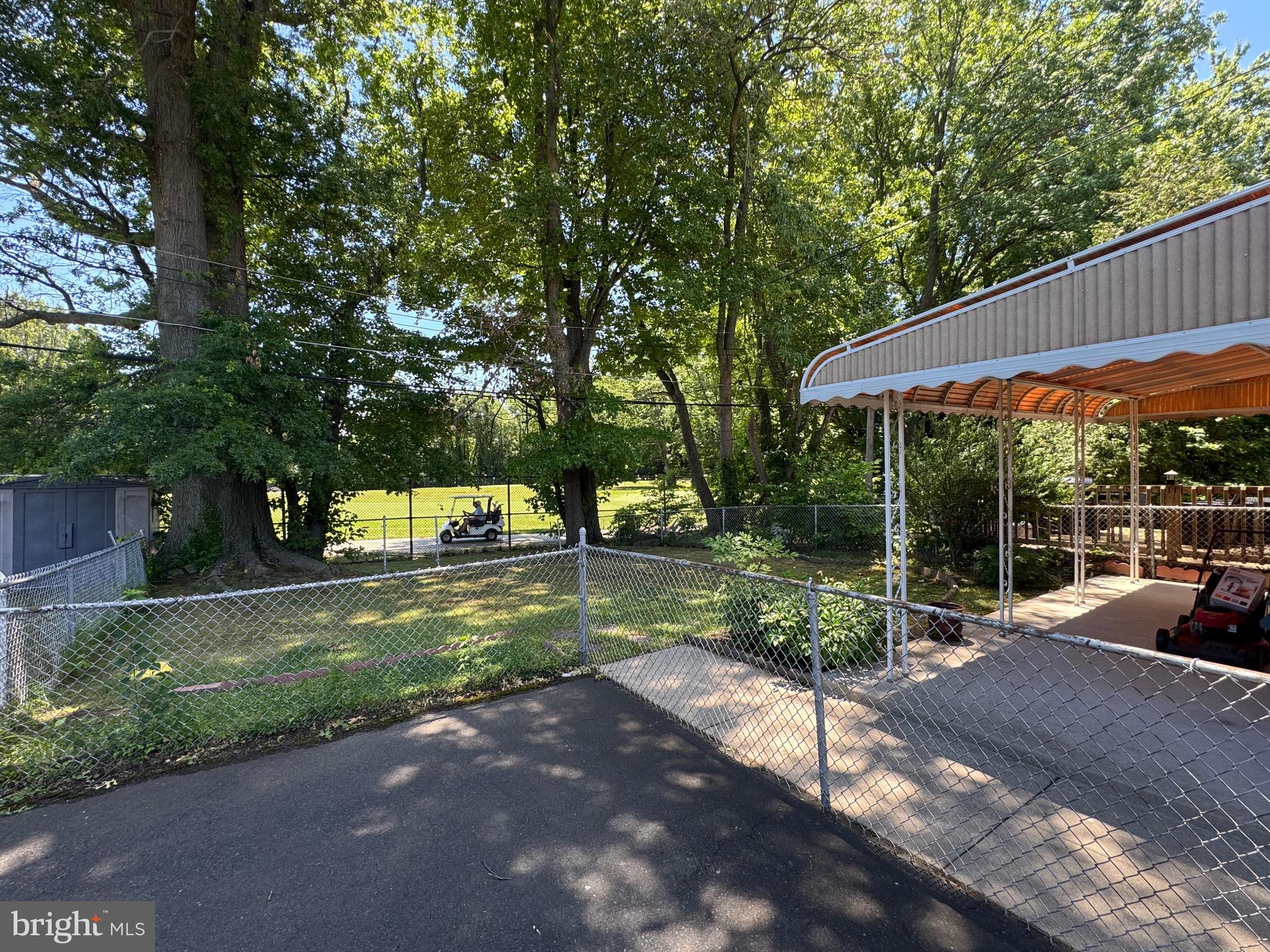 PHILADELPHIA (NORTHEAST) - Residential
