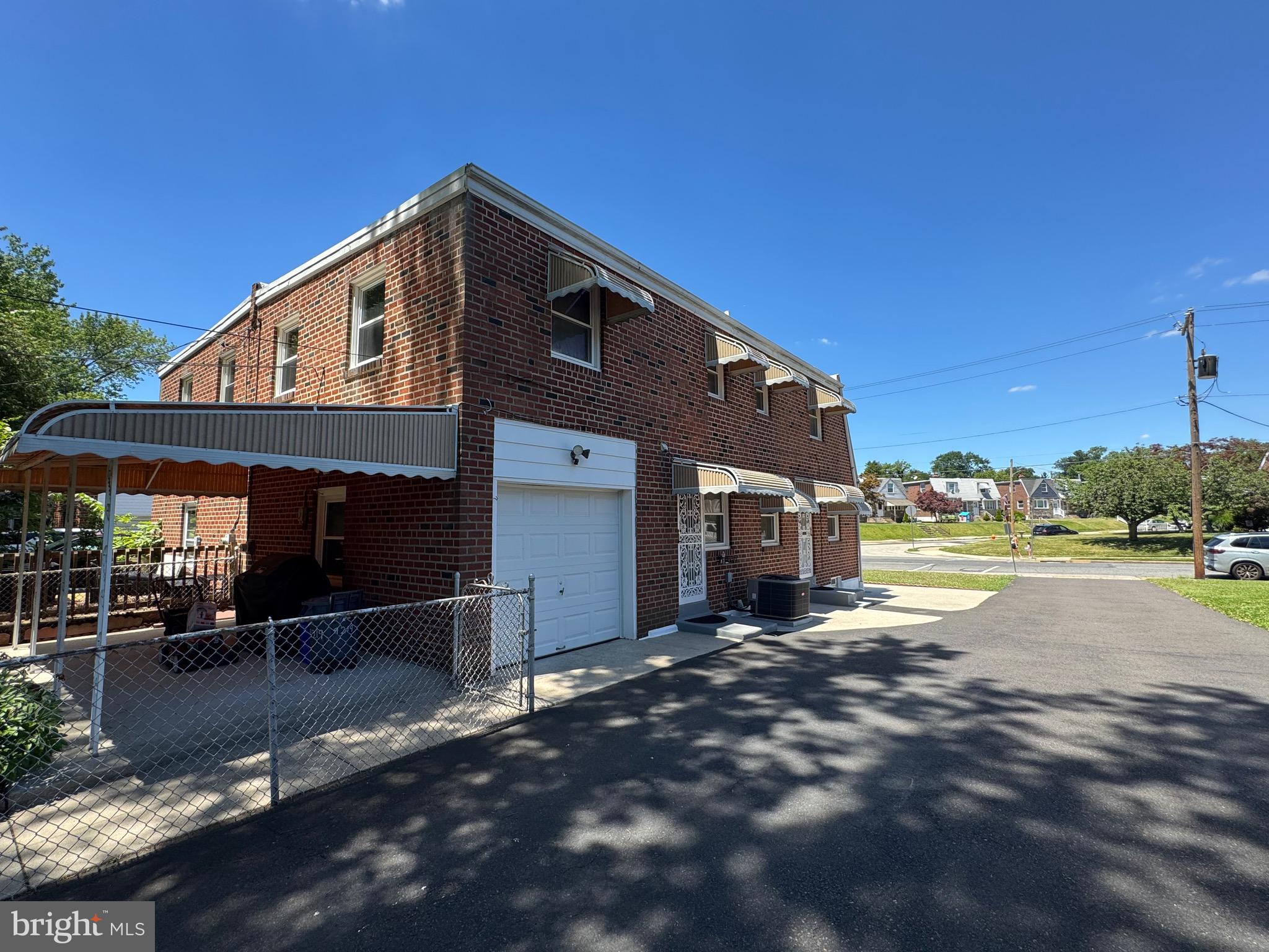PHILADELPHIA (NORTHEAST) - Residential