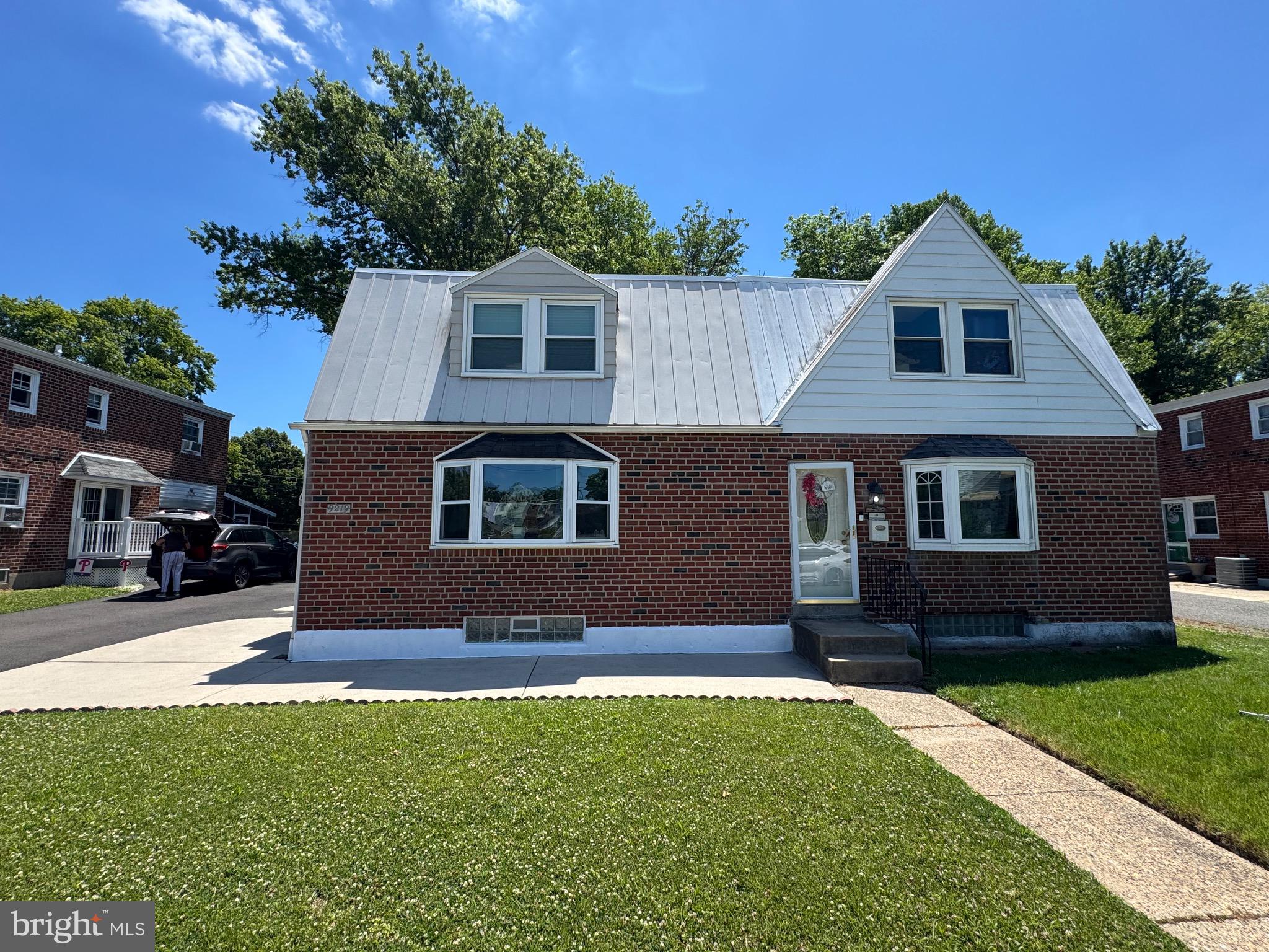 PHILADELPHIA (NORTHEAST) - Residential