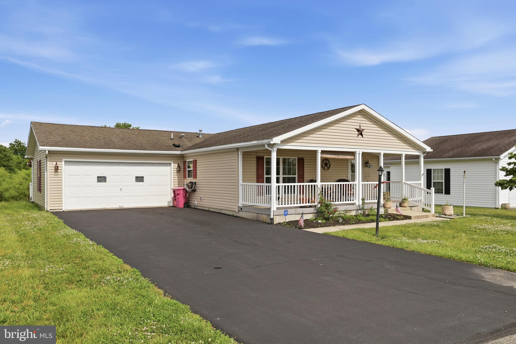 SPRING VALLEY VILLAG - Residential