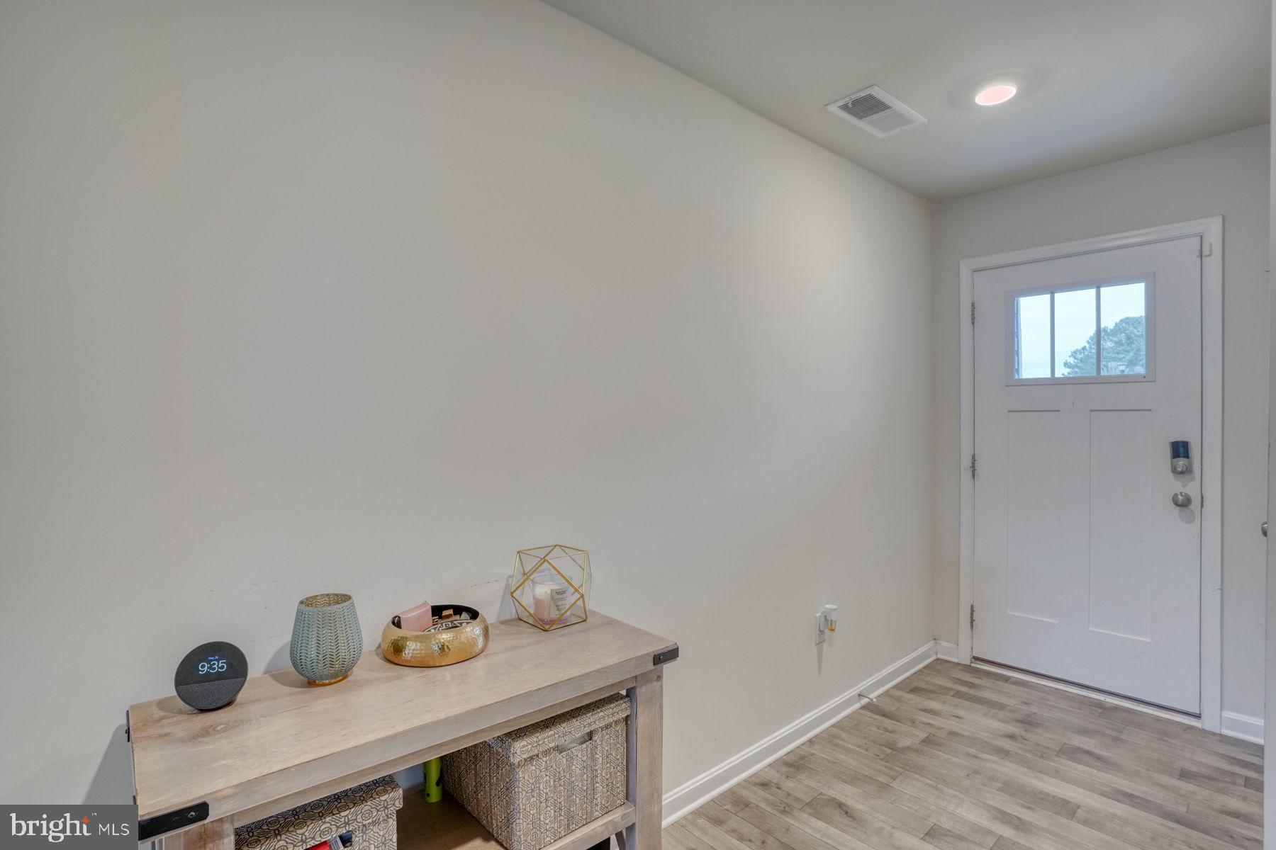 TIDBURY CROSSING - Residential
