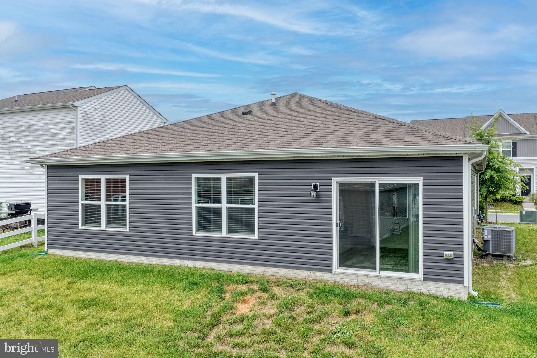 TIDBURY CROSSING - Residential