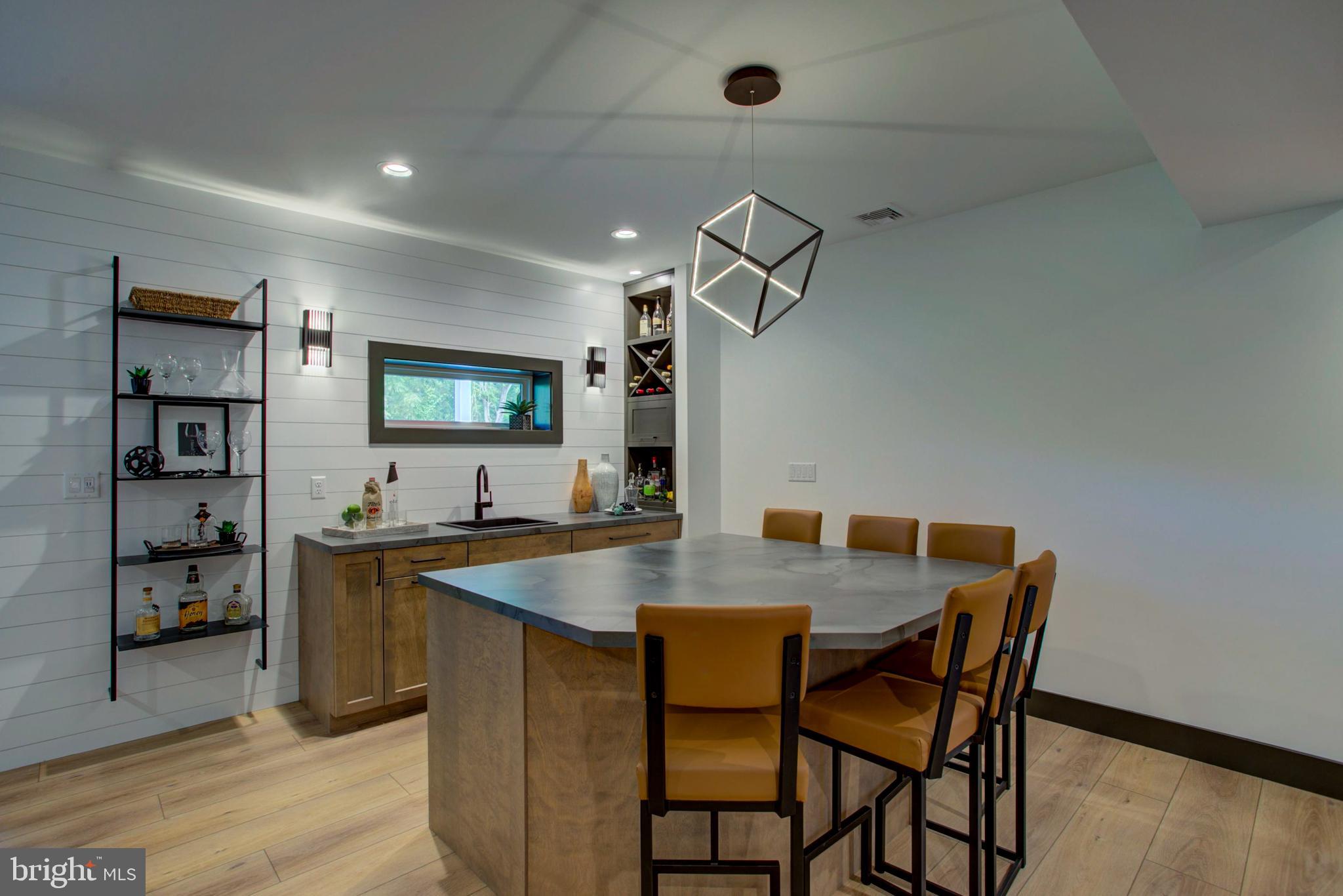 ALDEN PLACE - Residential