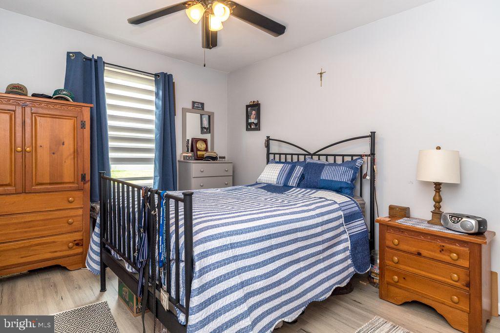 NESHAMINY VALLEY - Residential