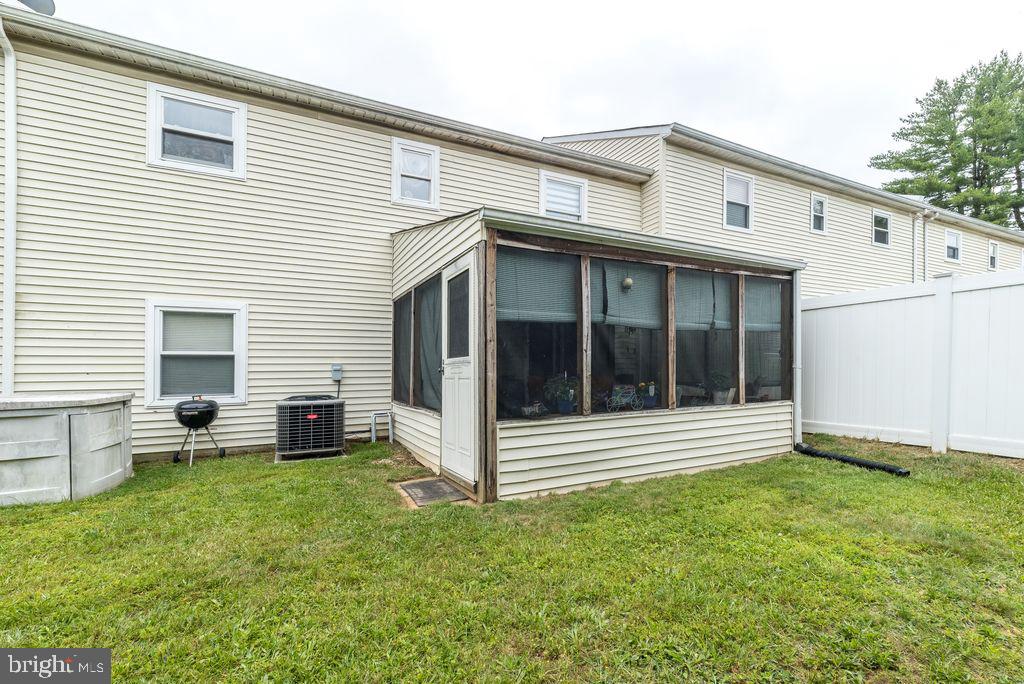 NESHAMINY VALLEY - Residential