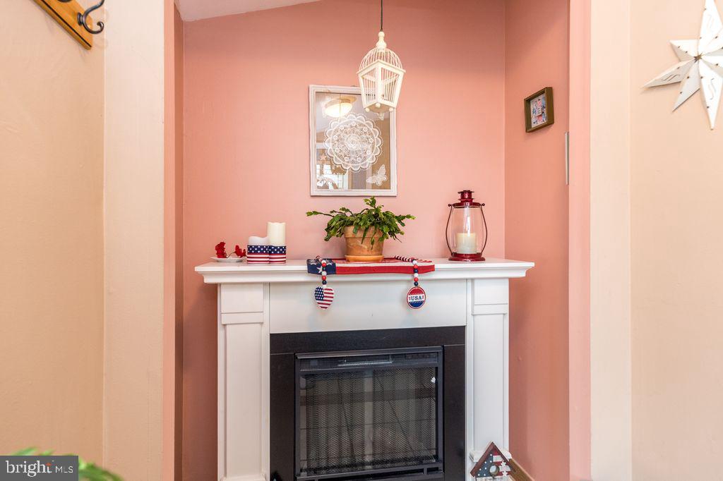 NESHAMINY VALLEY - Residential