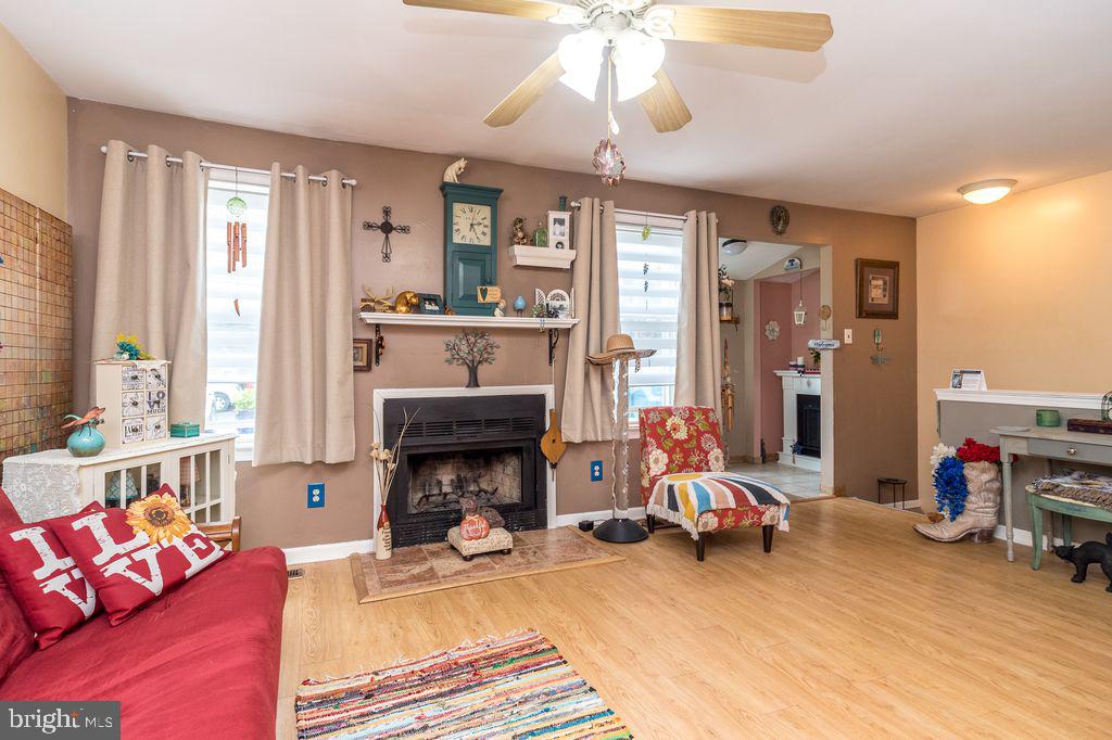 NESHAMINY VALLEY - Residential