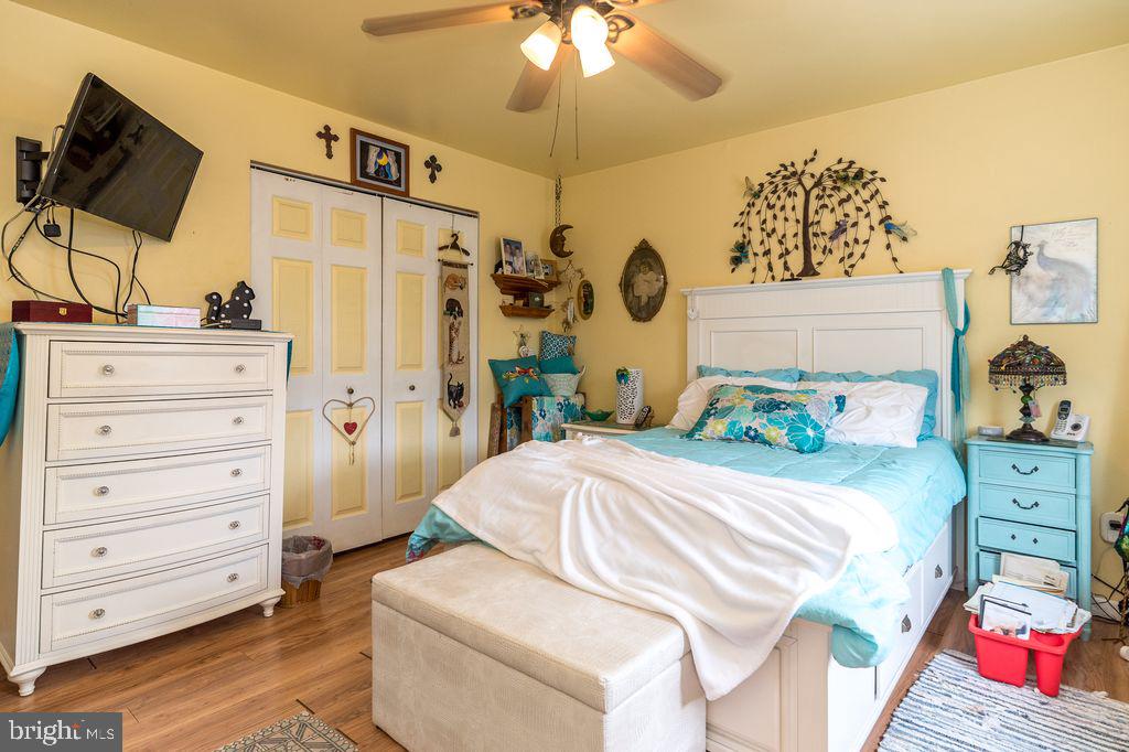 NESHAMINY VALLEY - Residential
