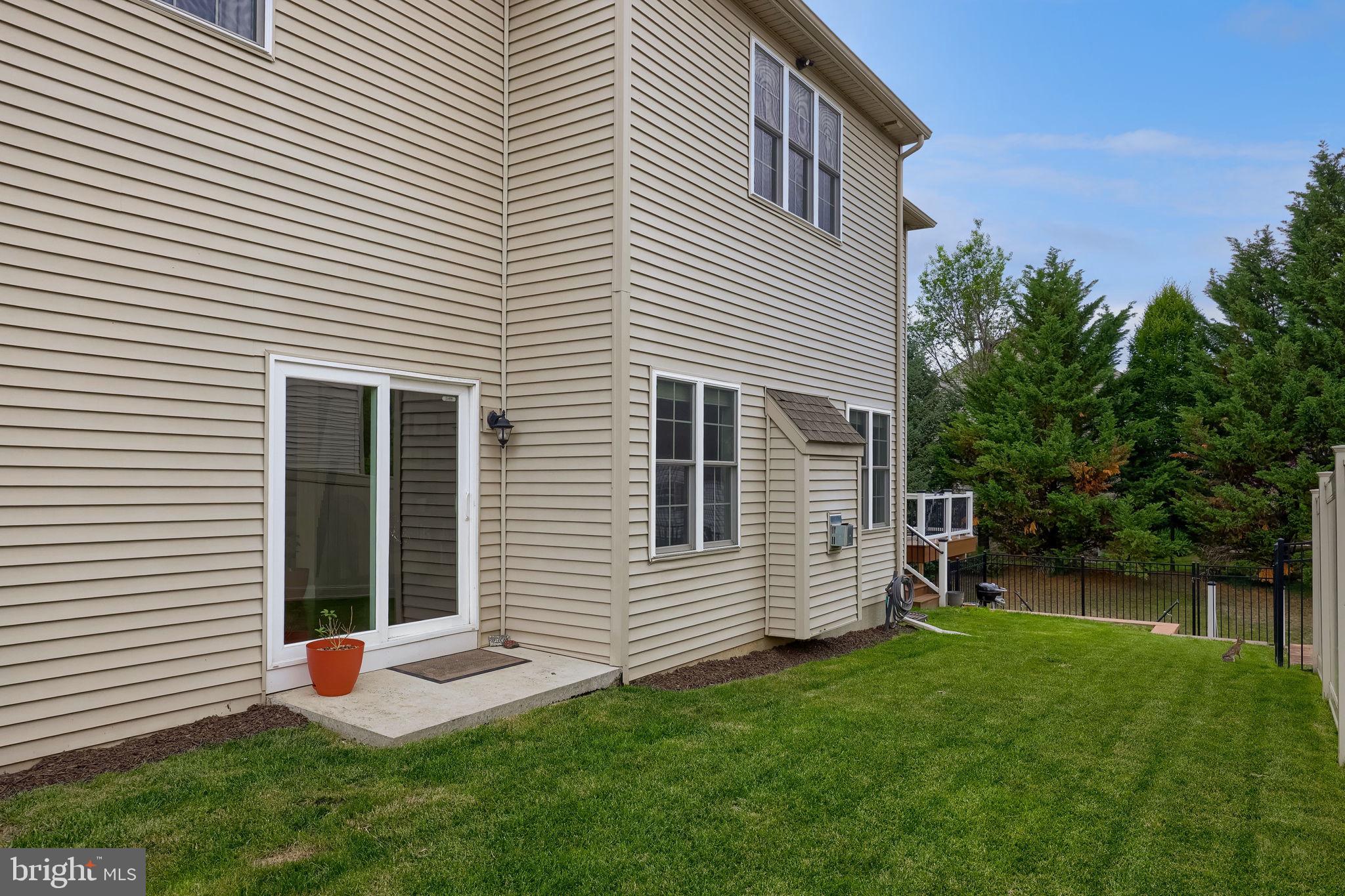 PENNS CROSSING - Residential
