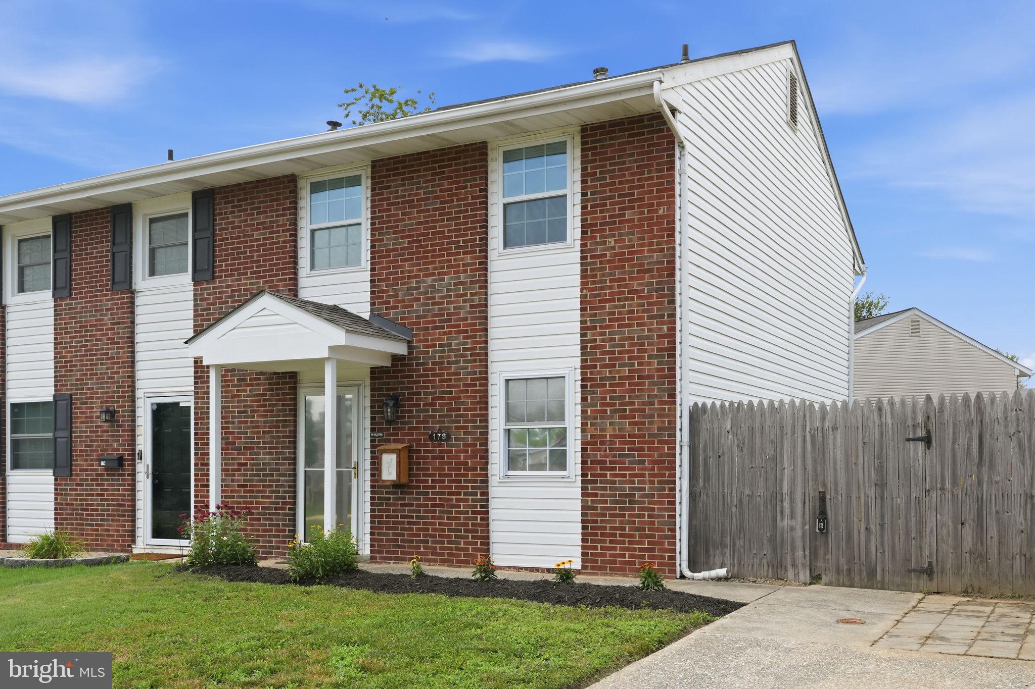ROCK CREEK ESTATES - Residential