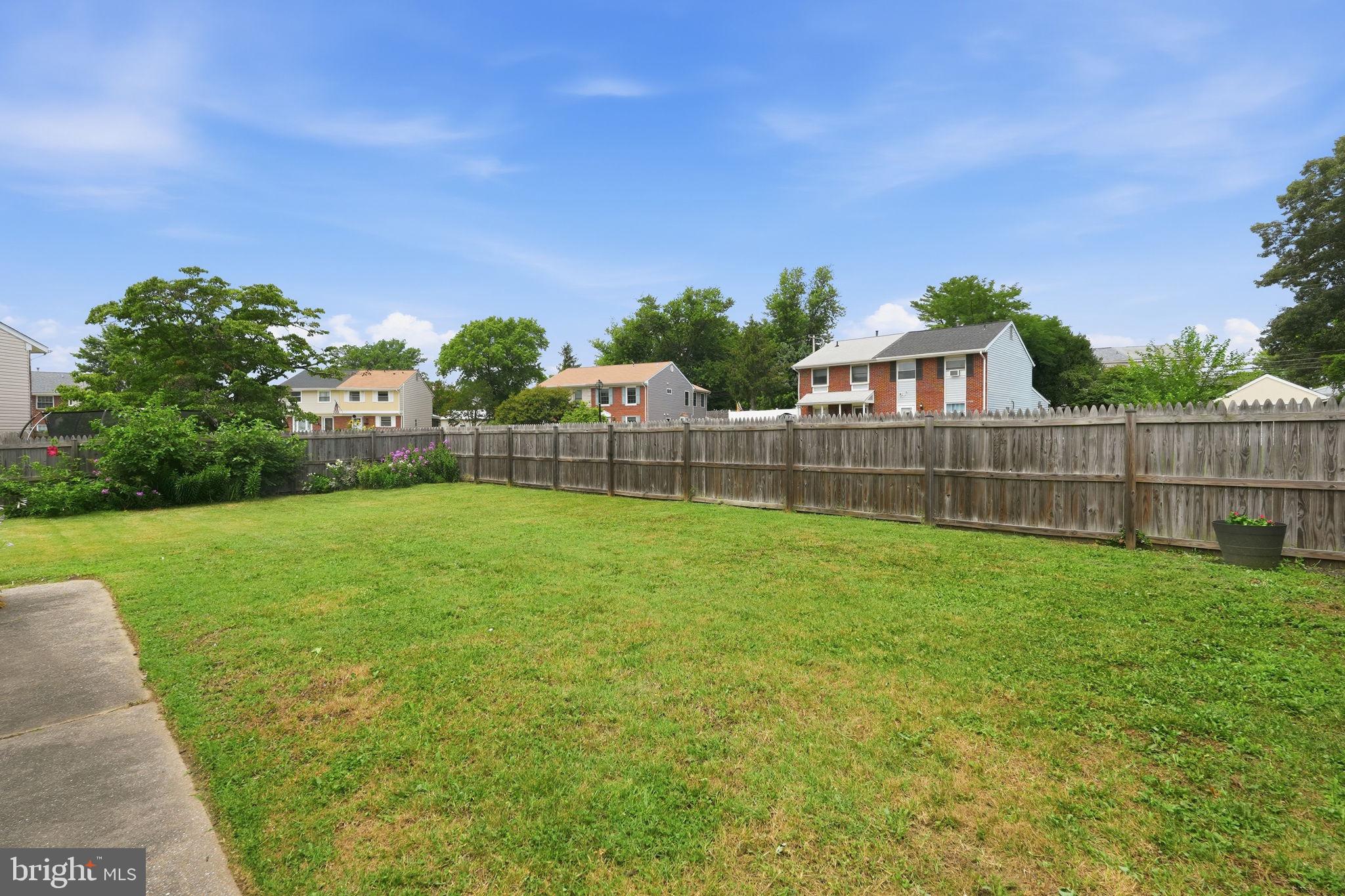 ROCK CREEK ESTATES - Residential