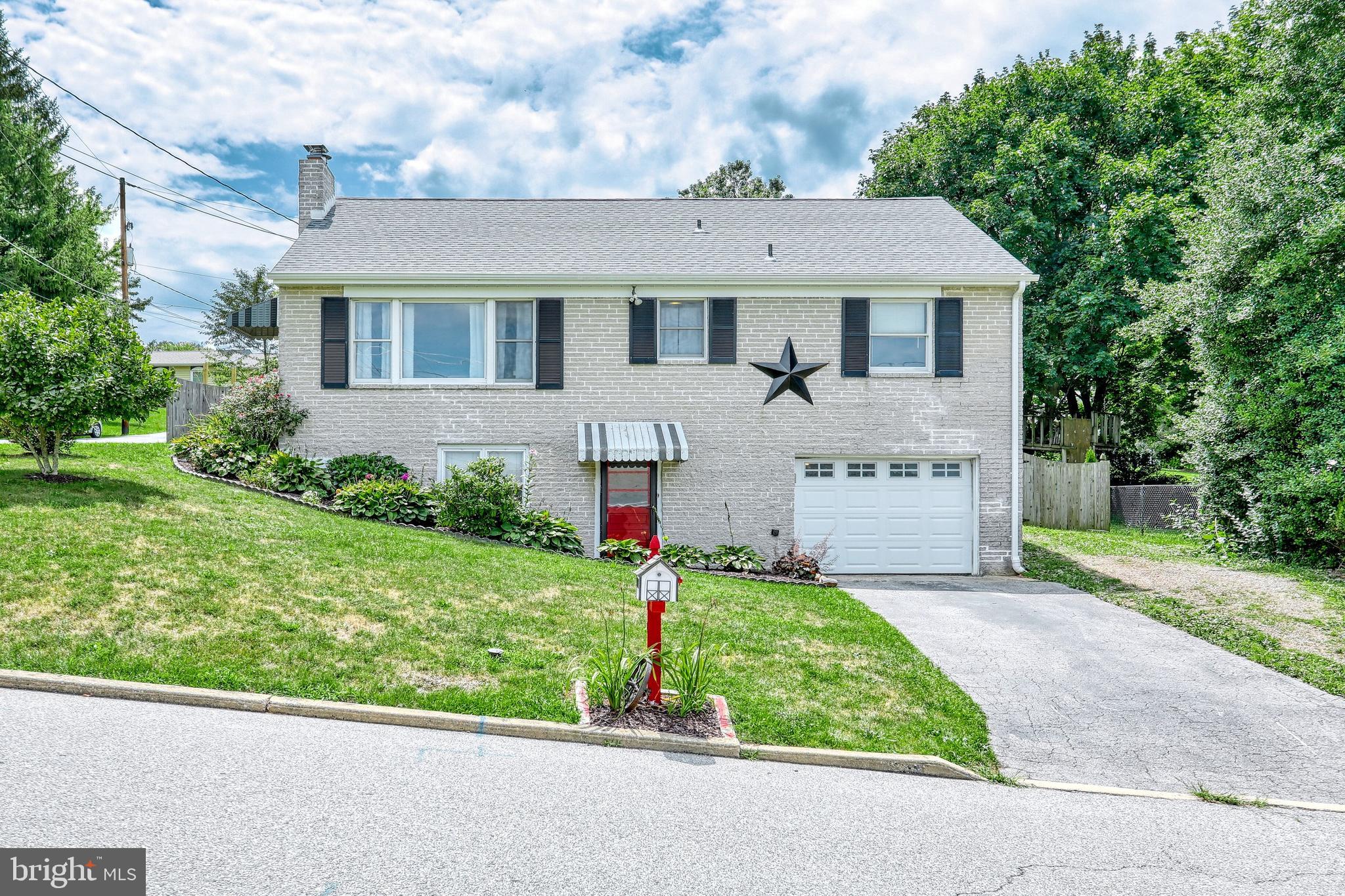 GLEN ROCK BORO - Residential