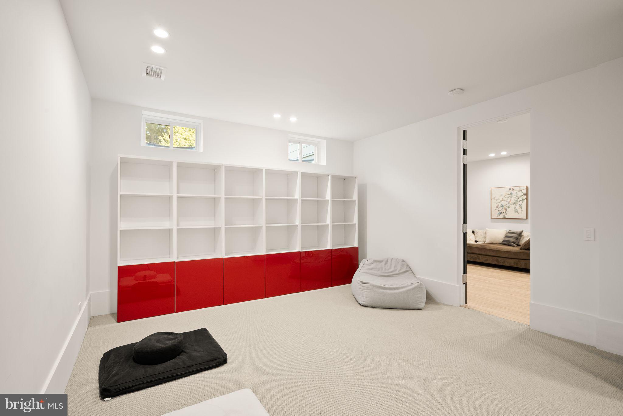 GRANT AT WILLOWSFORD - Residential