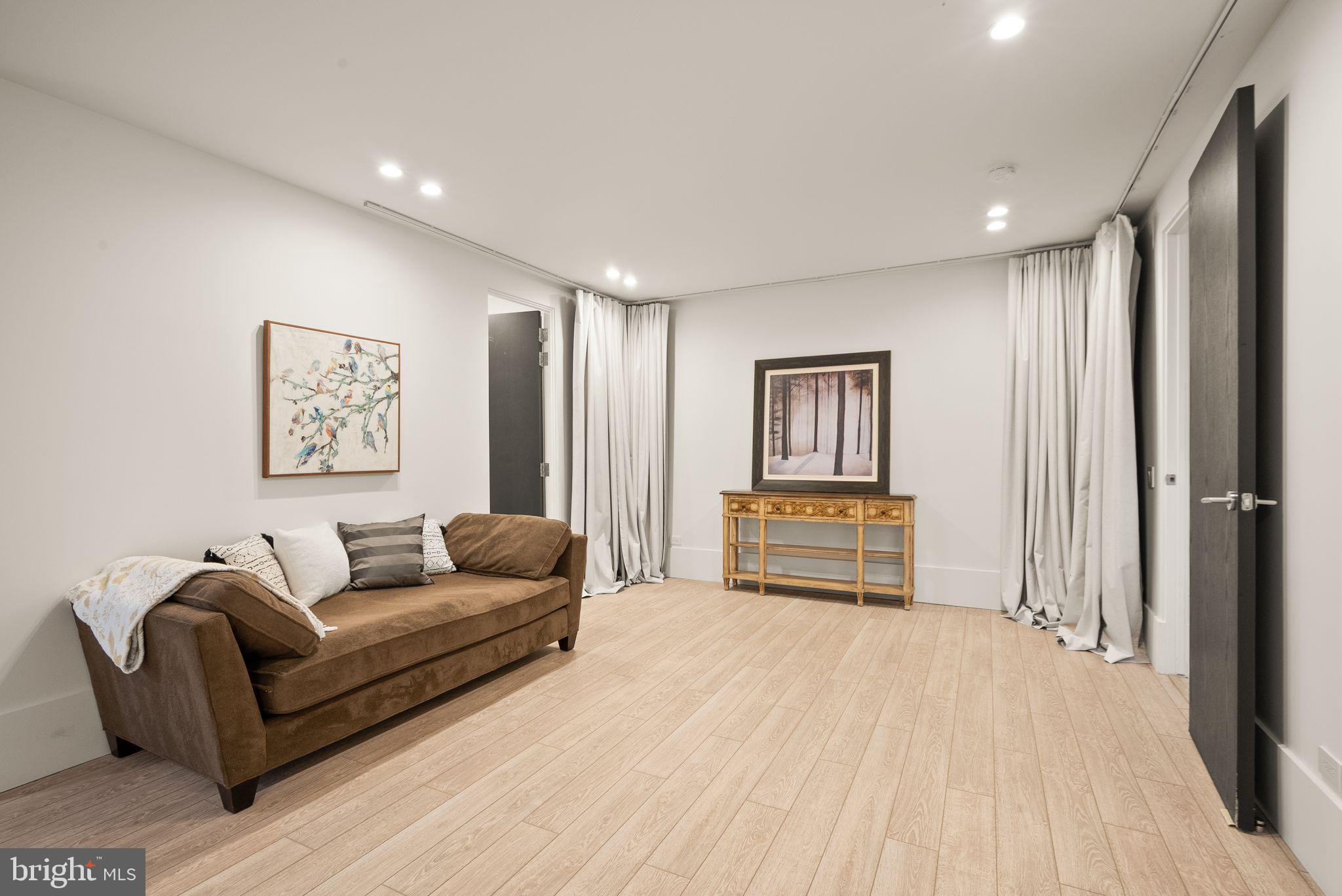 GRANT AT WILLOWSFORD - Residential