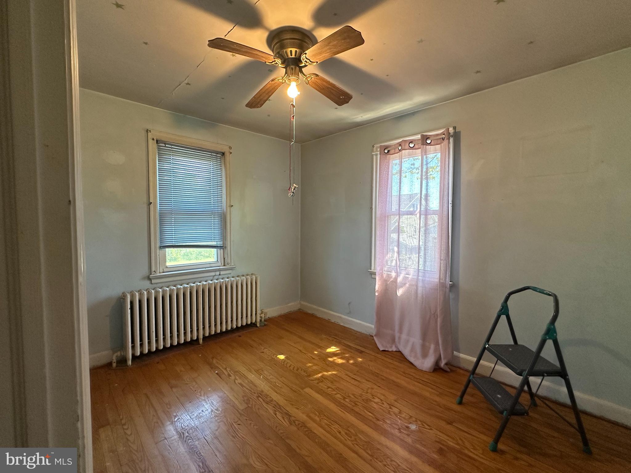 BROOKLAND TERRACE - Residential