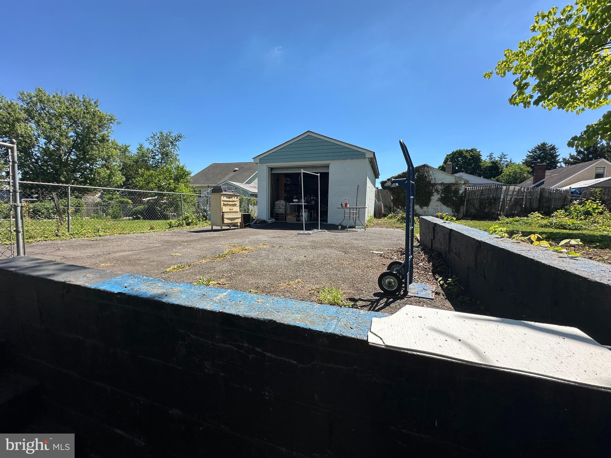 BROOKLAND TERRACE - Residential