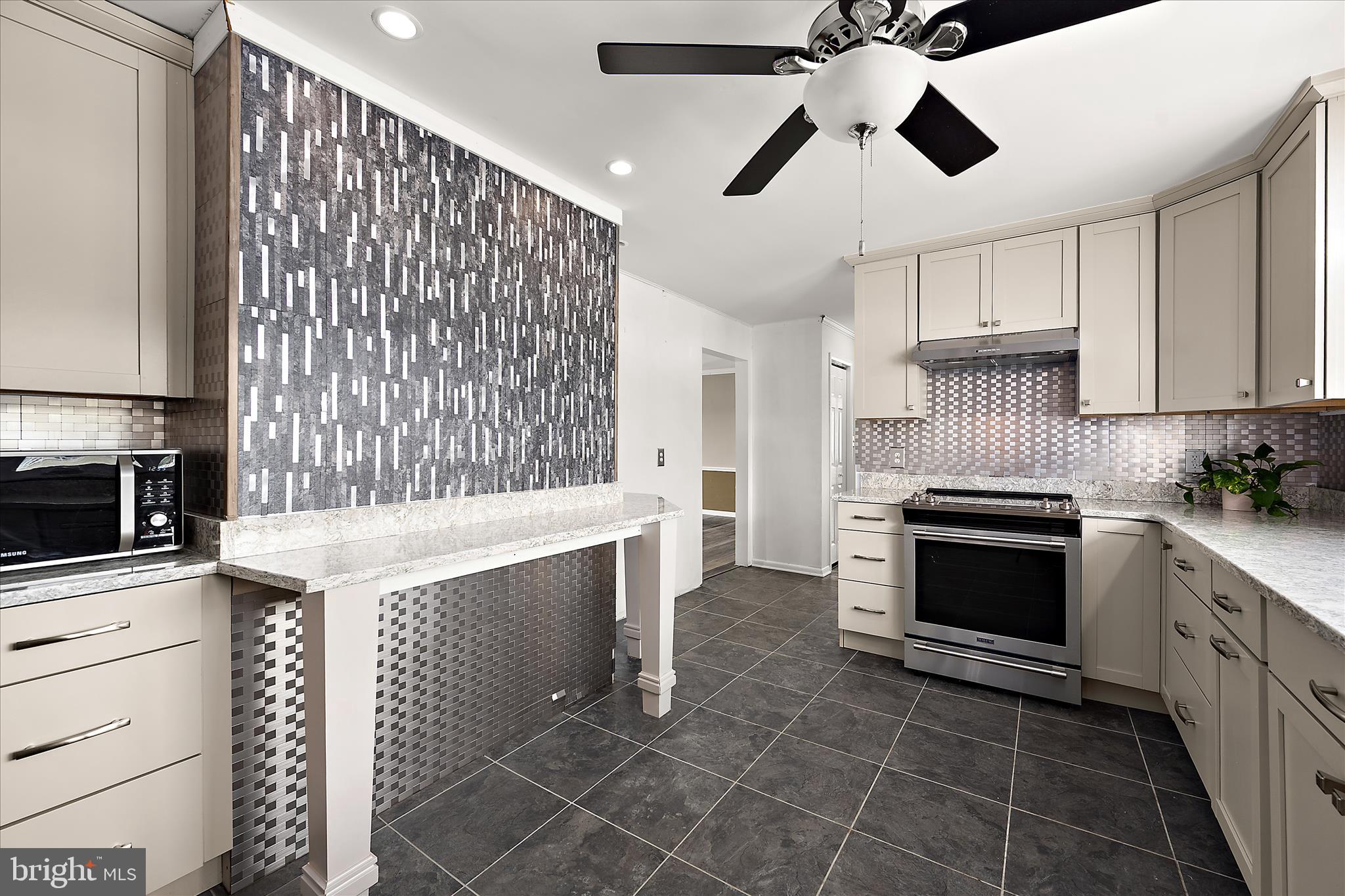TILGHMAN ISLAND - Residential