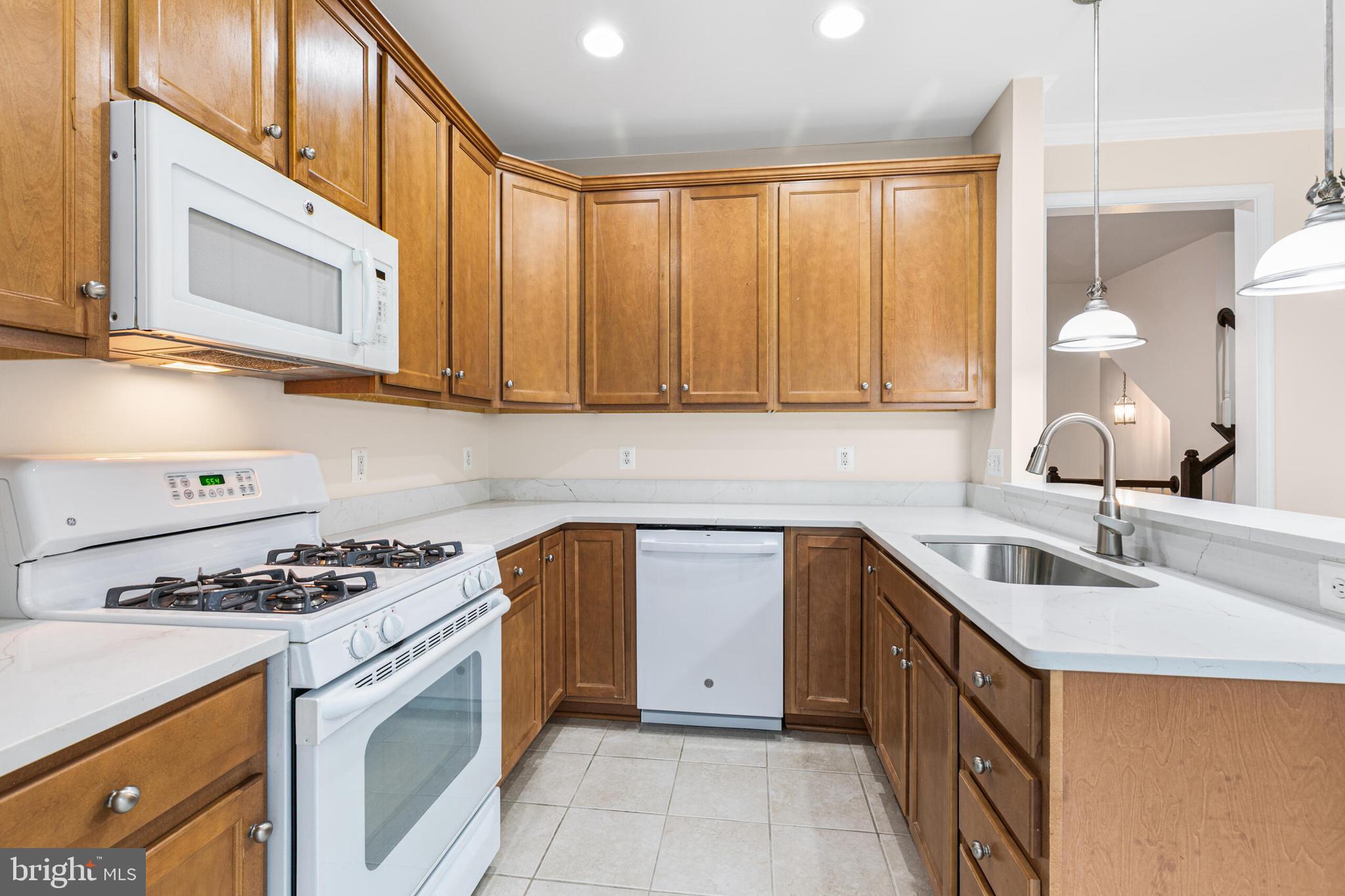 FAIRCREST - Residential