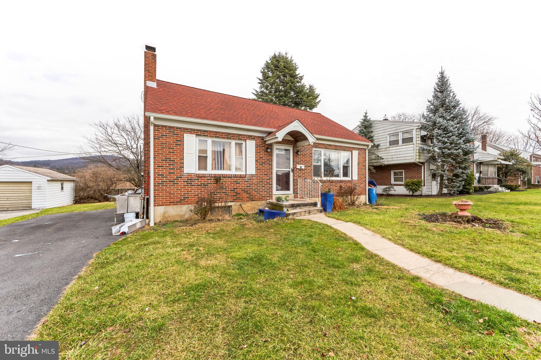 MUHLENBERG PARK - Residential