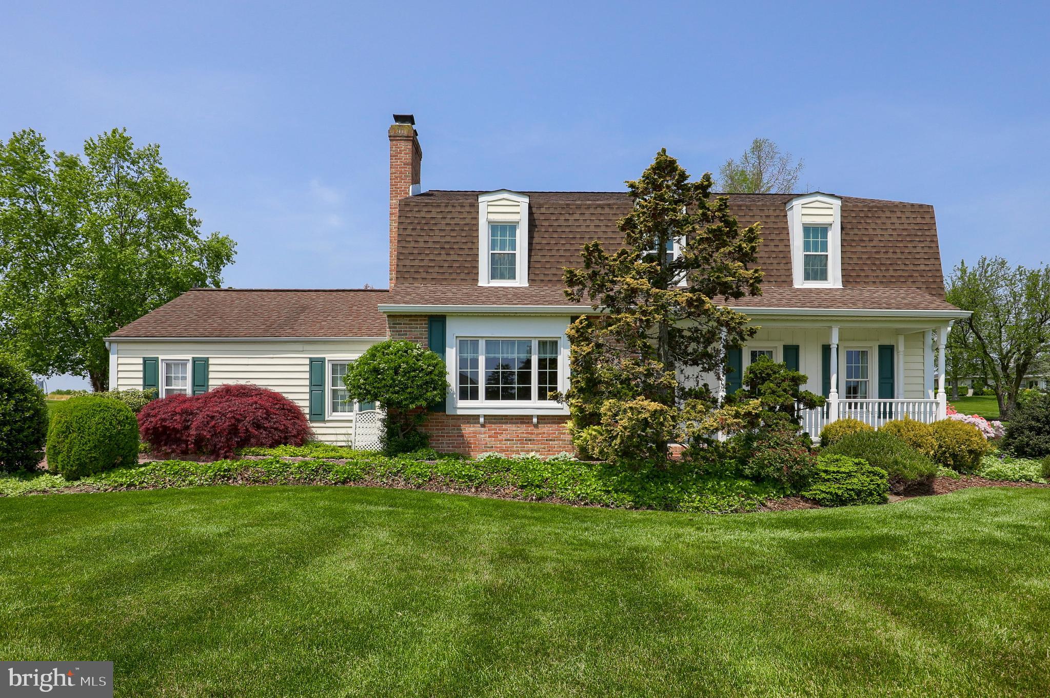 OUTDOOR COUNTRY CLUB - Residential