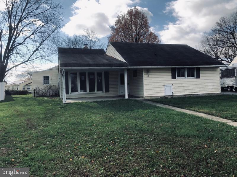 ROSEDALE MANOR - Residential