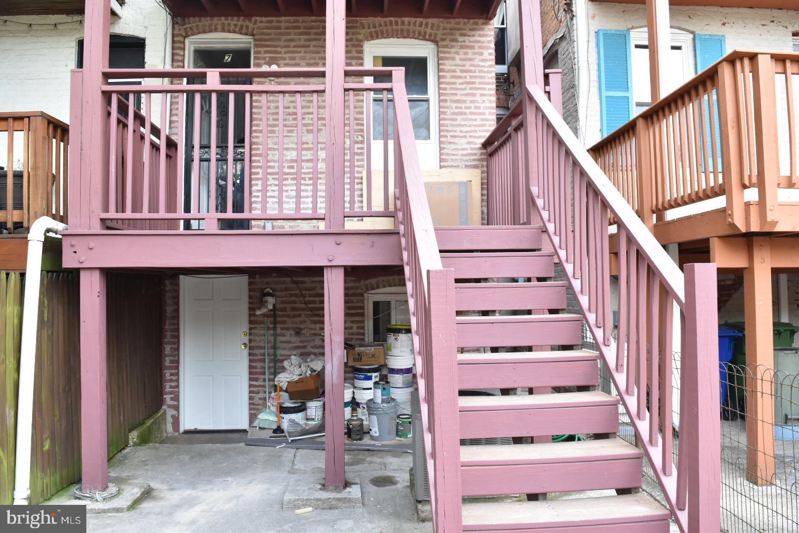 CHARLES VILLAGE - Residential