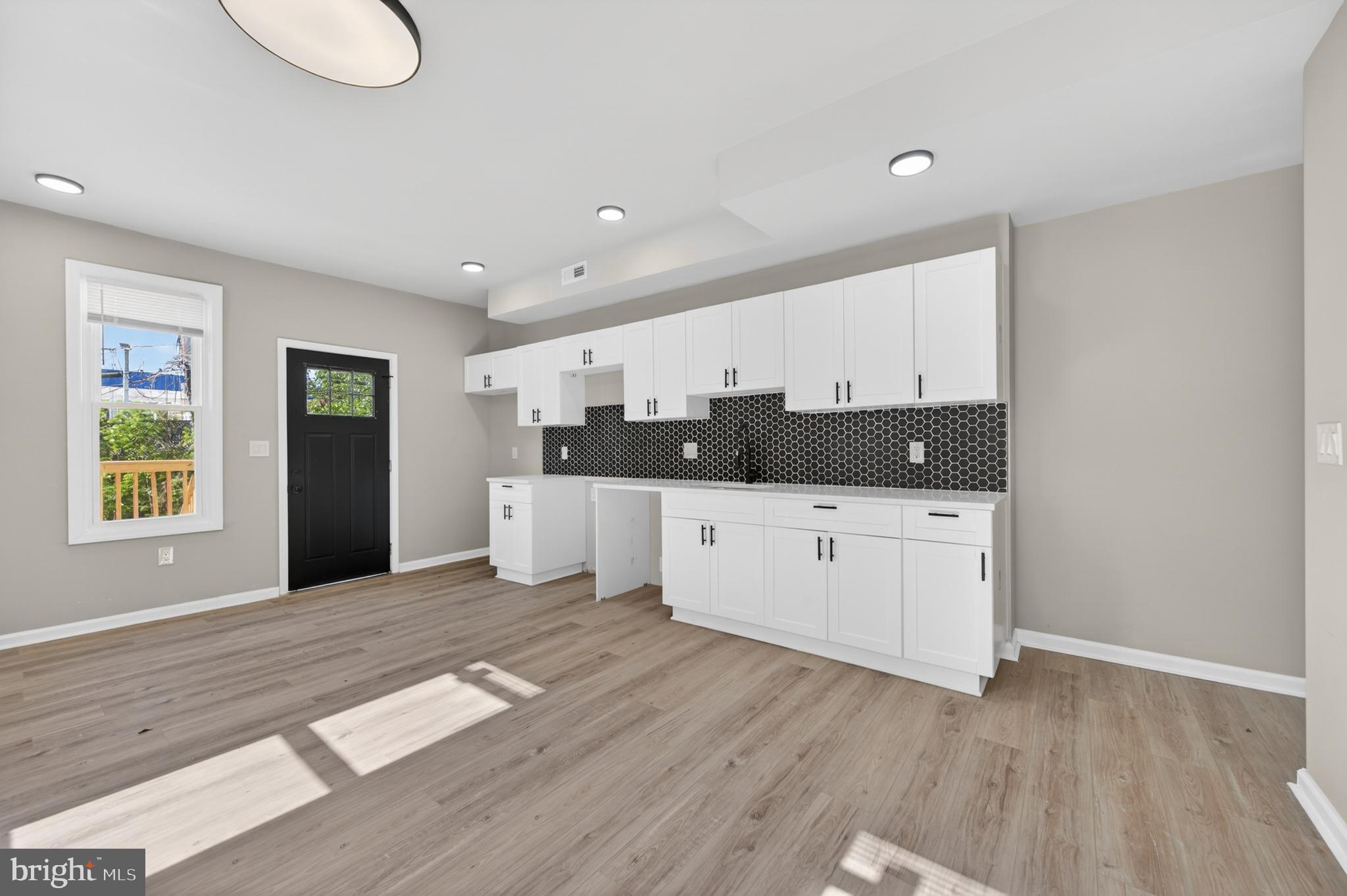 RICHNOR SPRINGS - Residential