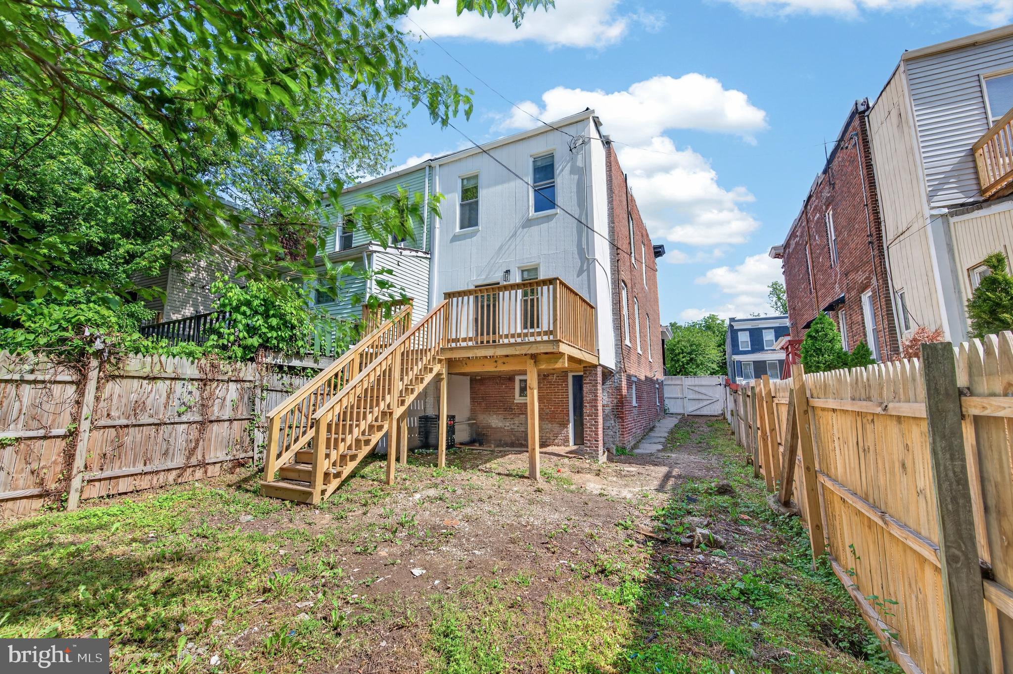 RICHNOR SPRINGS - Residential