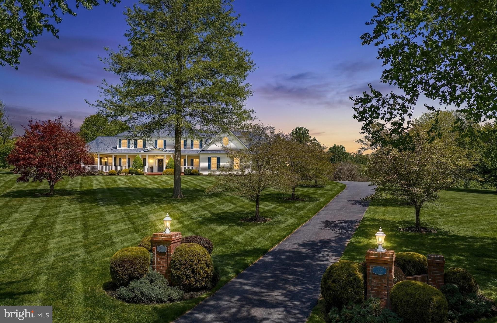 PLEASANT RIDGE - Residential