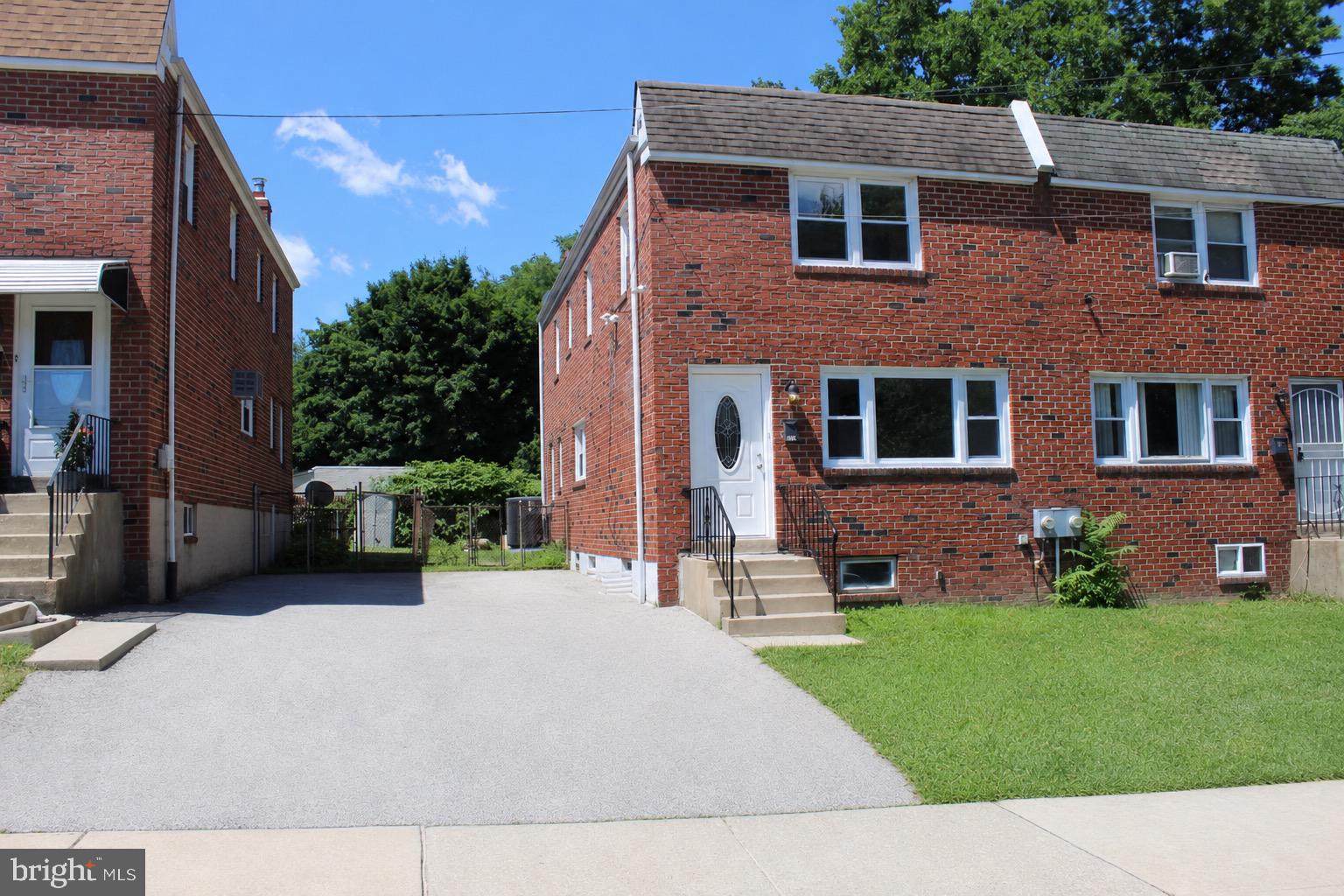 Welcome to this beautiful brick twin home featuring 4 spacious bedrooms and 1.5 baths. Completely renovated from top to bottom, this move-in-ready property combines classic charm with modern updates throughout. Enjoy brand-new windows, a new HVAC system, updated flooring, fresh paint, and stylish finishes in every room.
The bright and inviting interior offers generous living spaces, an updated kitchen, and comfortable bedrooms designed for today's lifestyle. Whether you're looking for your first home or need extra space for a growing household, this home checks all the boxes.
Don't miss the opportunity to own this stunning, fully renovated home. Showings begin Monday 6/22