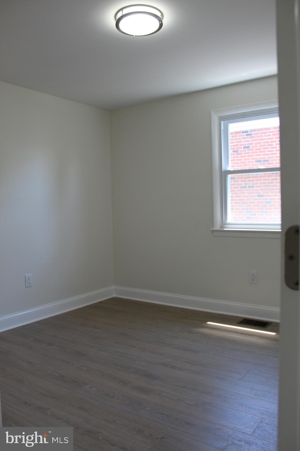 COLLINGDALE - Residential
